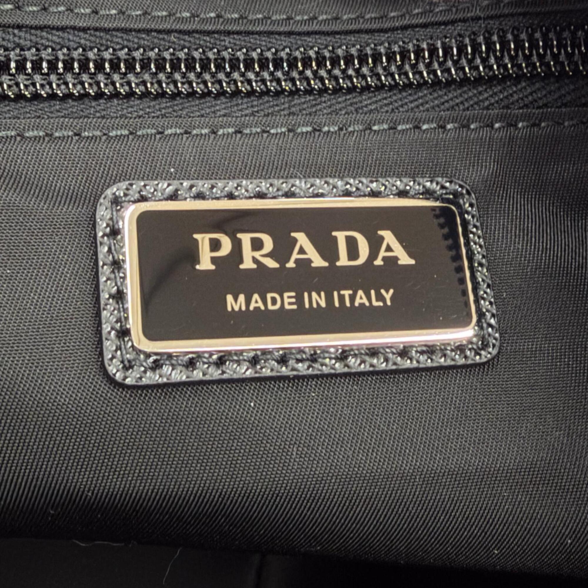 PRADA 2VH191 Nylon Leather Triangle Logo Plate Re-Nylon Shoulder Bag Black Made in Italy Men's — Like New