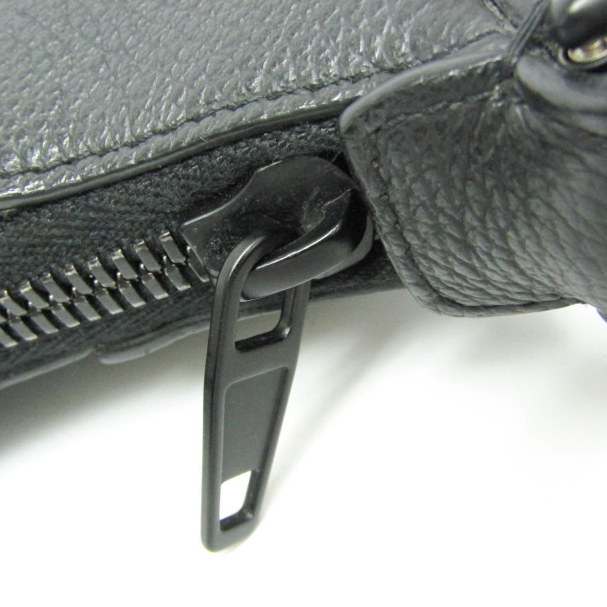 Balenciaga Hourglass Shoulder Bag 644722 Men,Women Leather Pouch,Shoulder Bag Black — Like New