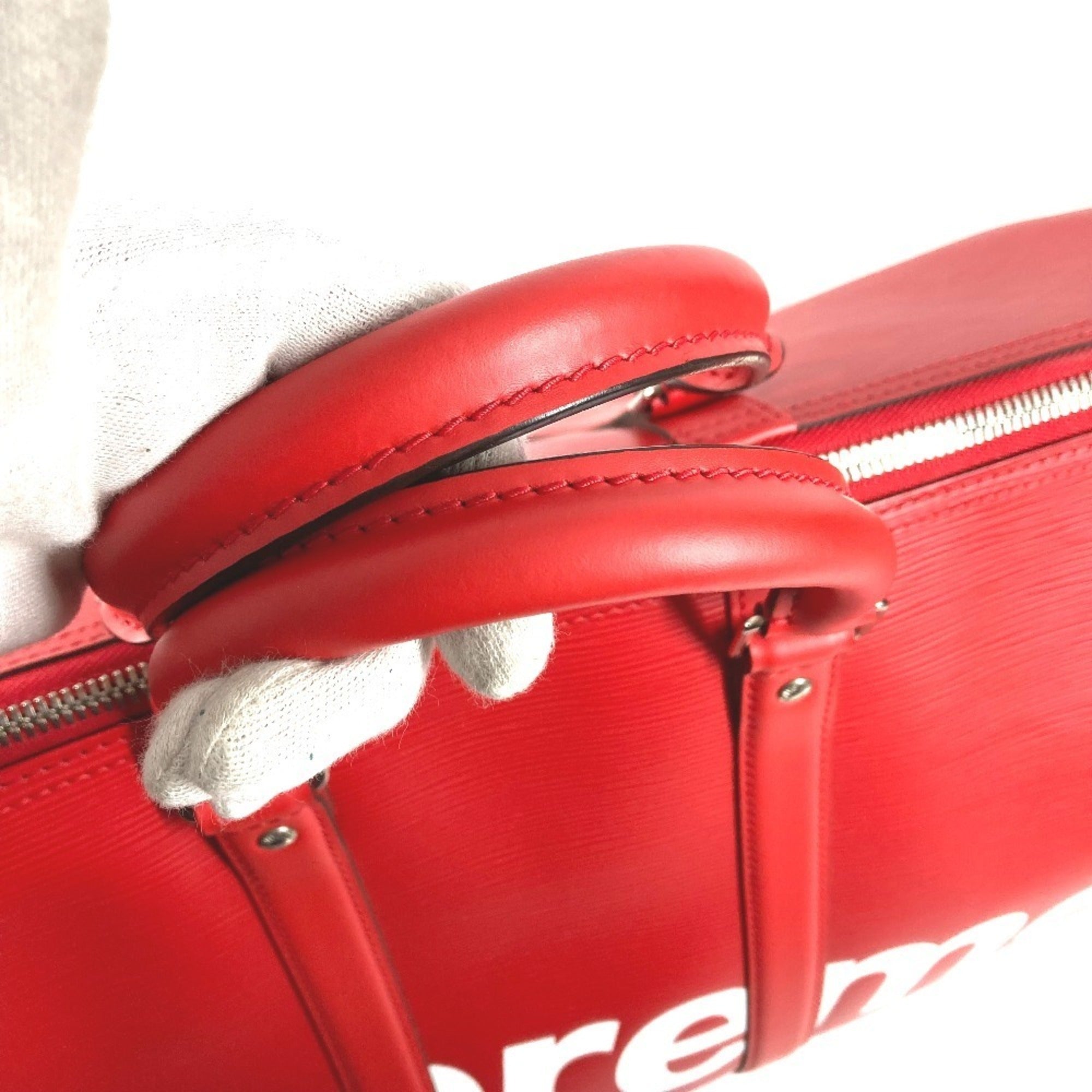 LOUIS VUITTON M53419 Epi Leather x Supreme Collaboration Keepall Bandoulière 45 Travel Bag, Boston Men's, Red, Like New — Like New