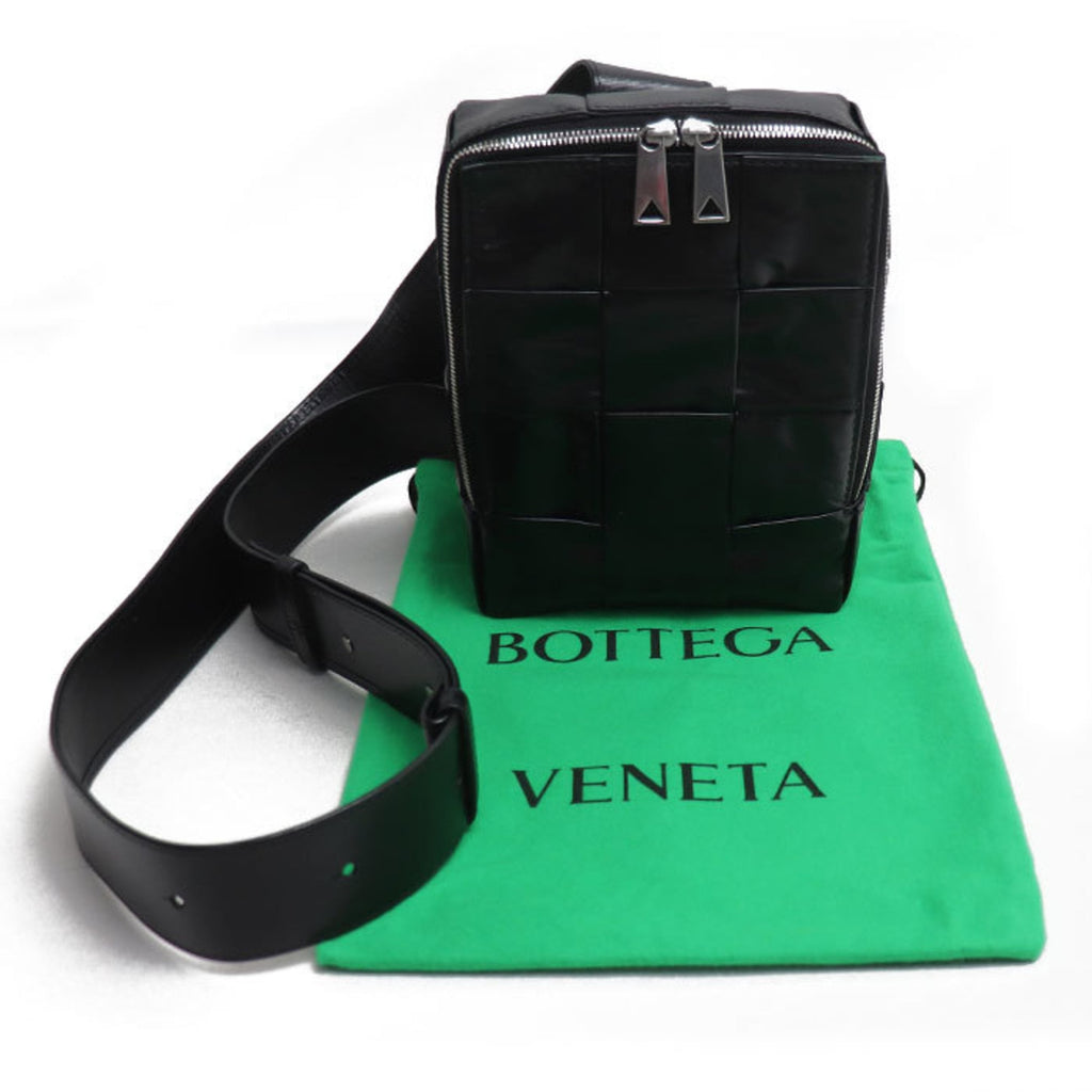 BOTTEGA VENETA Maxi Intrecciato Cassette Sling Bag, Black, 701366 YCQ72 8803, Men's