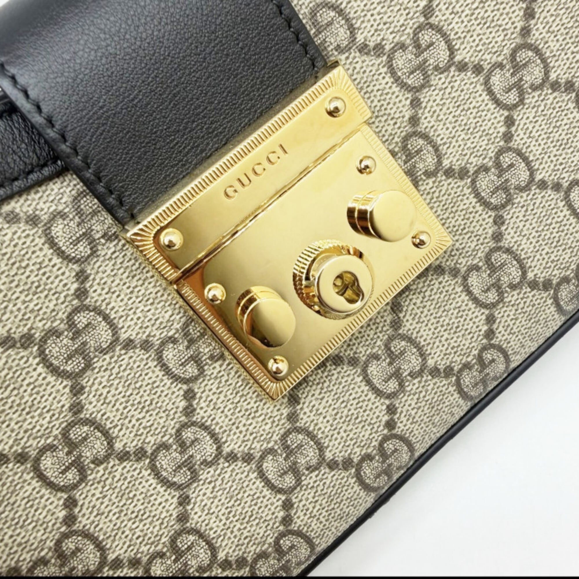 GUCCI GG Supreme Padlock Small Leather Shoulder Bag Chain for Women (Beige/Black, 811705) — Like New