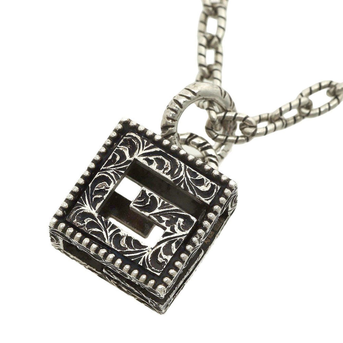 GUCCI Square G Necklace Cube