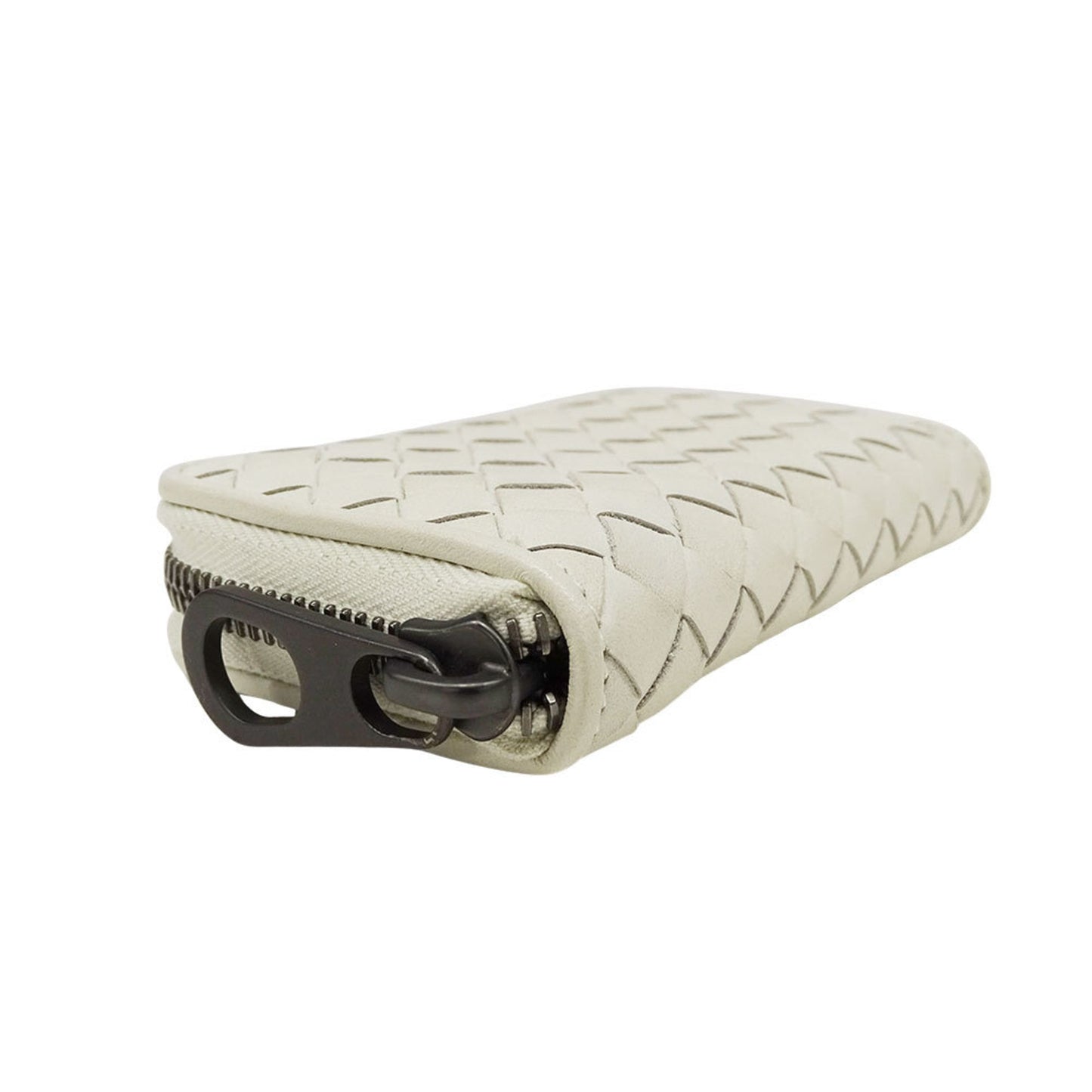 Bottega Veneta wallets for men and women, branded intrecciato leather coin cases, white with a round zipper woven purse.