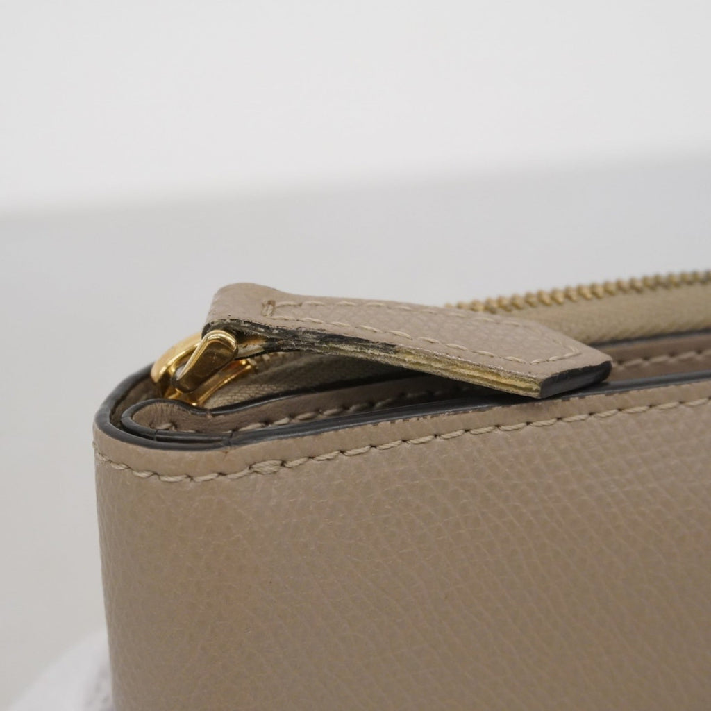 Fendi beige leather wallet for women