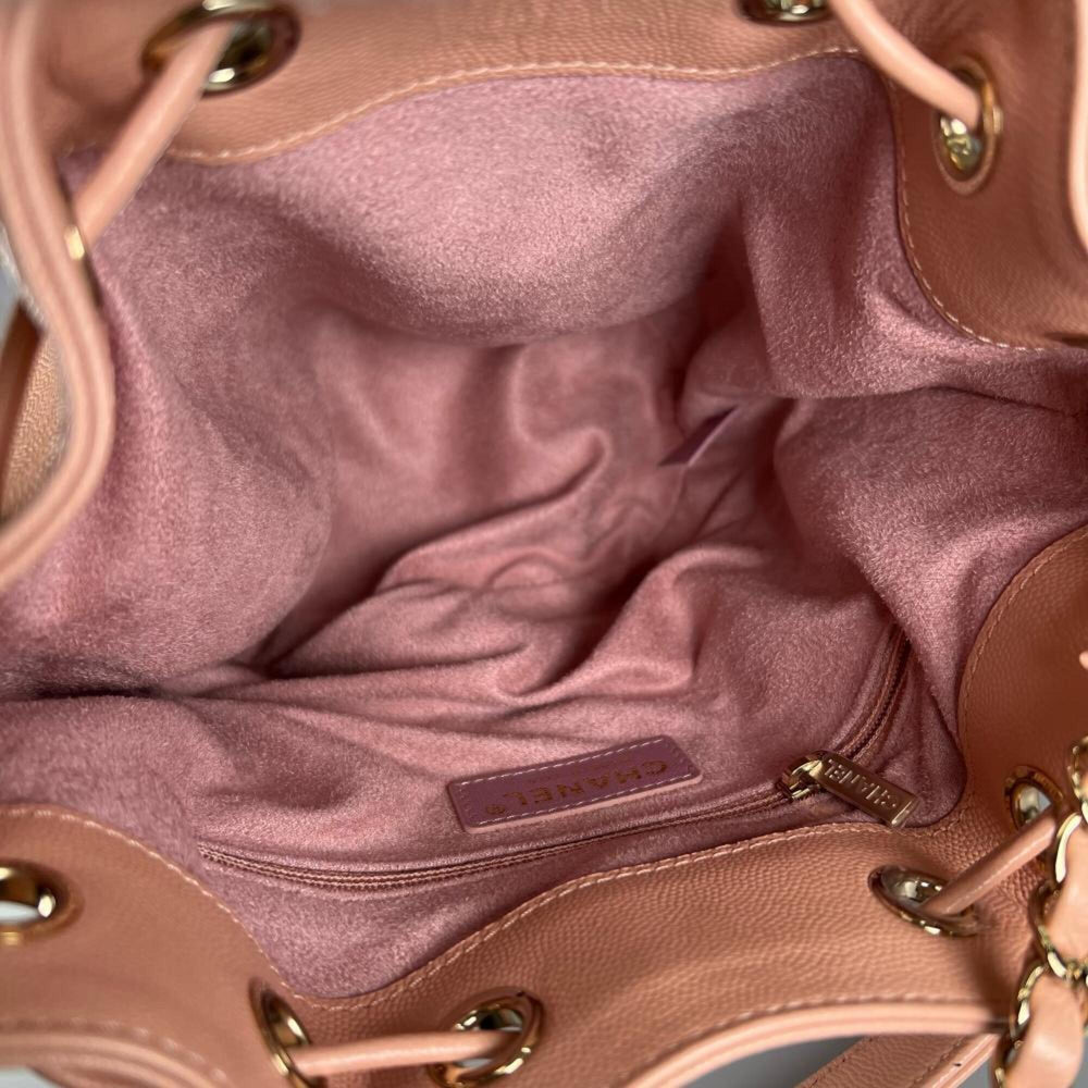 Chanel Deauville Shoulder Bag for Women, Studded Logo, Gold Hardware, Crossbody, Pink with Hardware — Like New