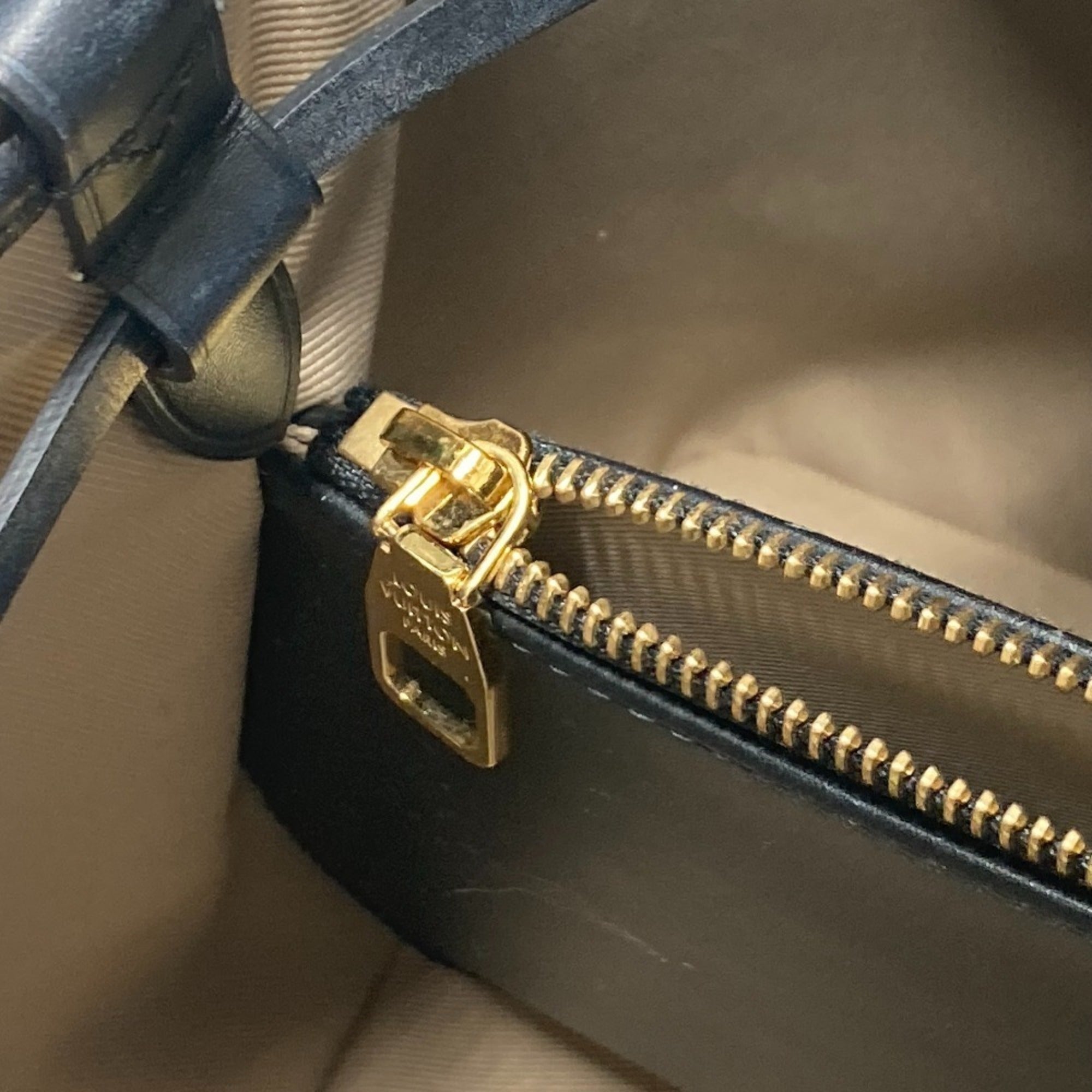 LOUIS VUITTON M23080 Monogram by the Pool NeoNoe MM Shoulder Bag Crossbody Drawstring Cotton Leather Women's Noir Black — Like New