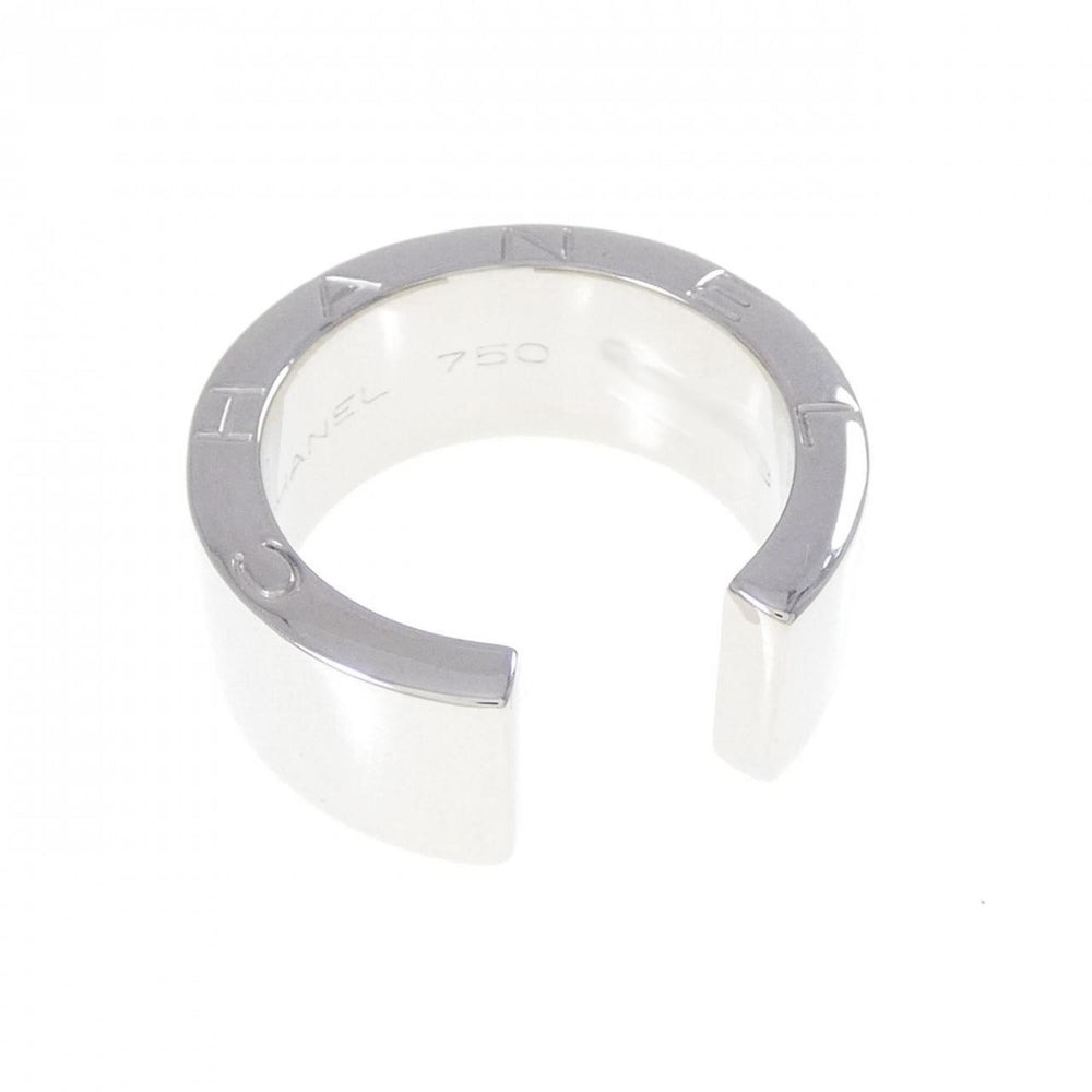 Chanel C Signature Medium Ring — Like New