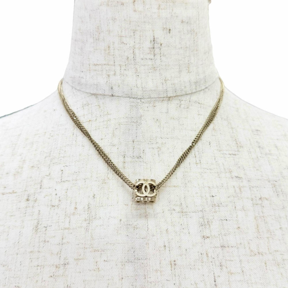 CHANEL A22K CC Logo Coco Mark Cube Necklace Choker Accessory Gold Tone Made in Italy Women's Comes with Box Highly Recommended ◎ — Like New