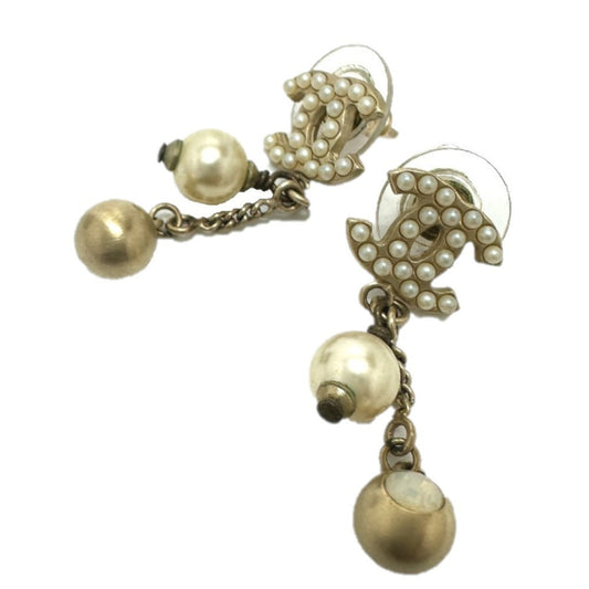 CHANEL Coco Mark Faux Pearl 05A Earrings GP Women's Gold