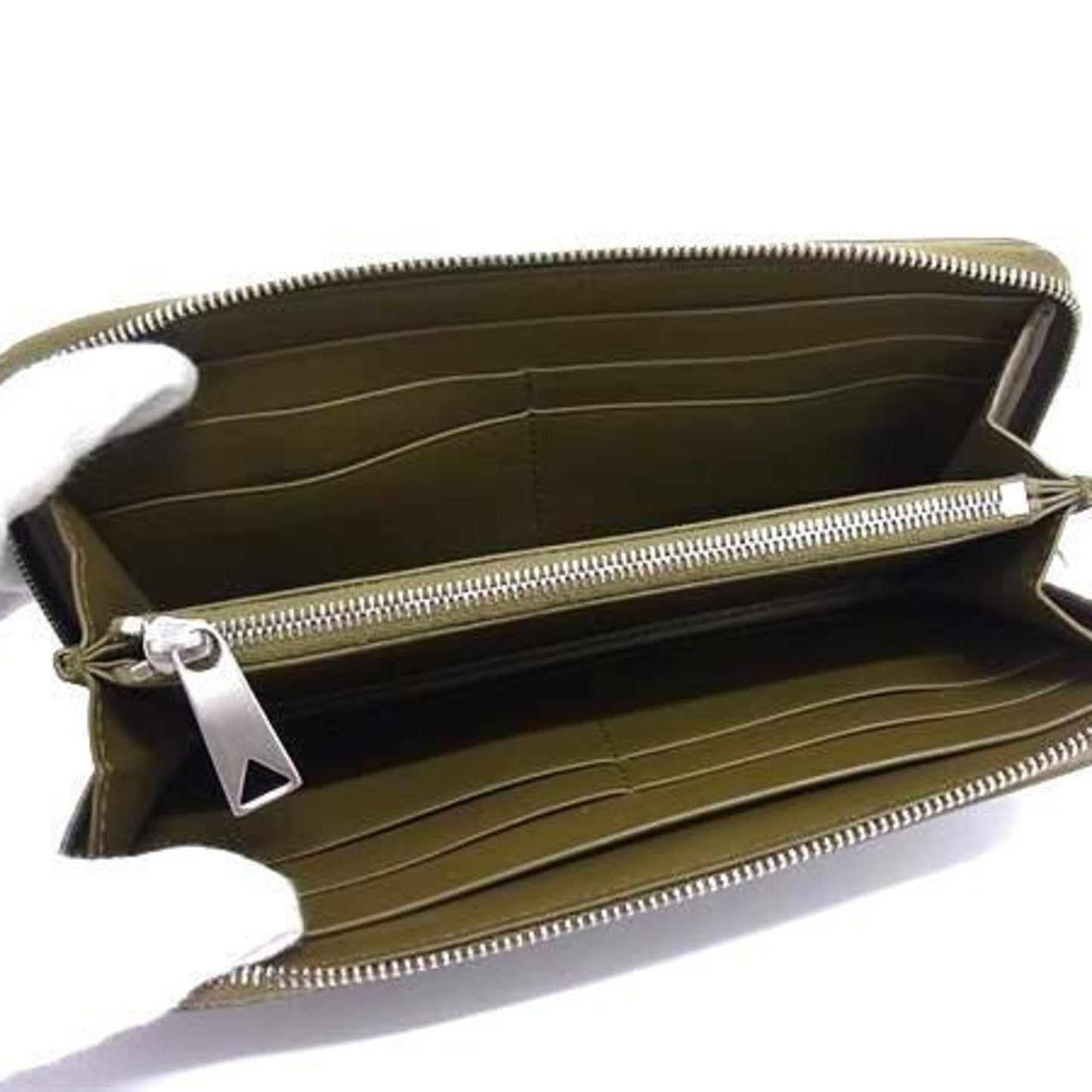 BOTTEGA VENETA Intrecciato Wallet 749427 Khaki Leather Round Long for Men and Women