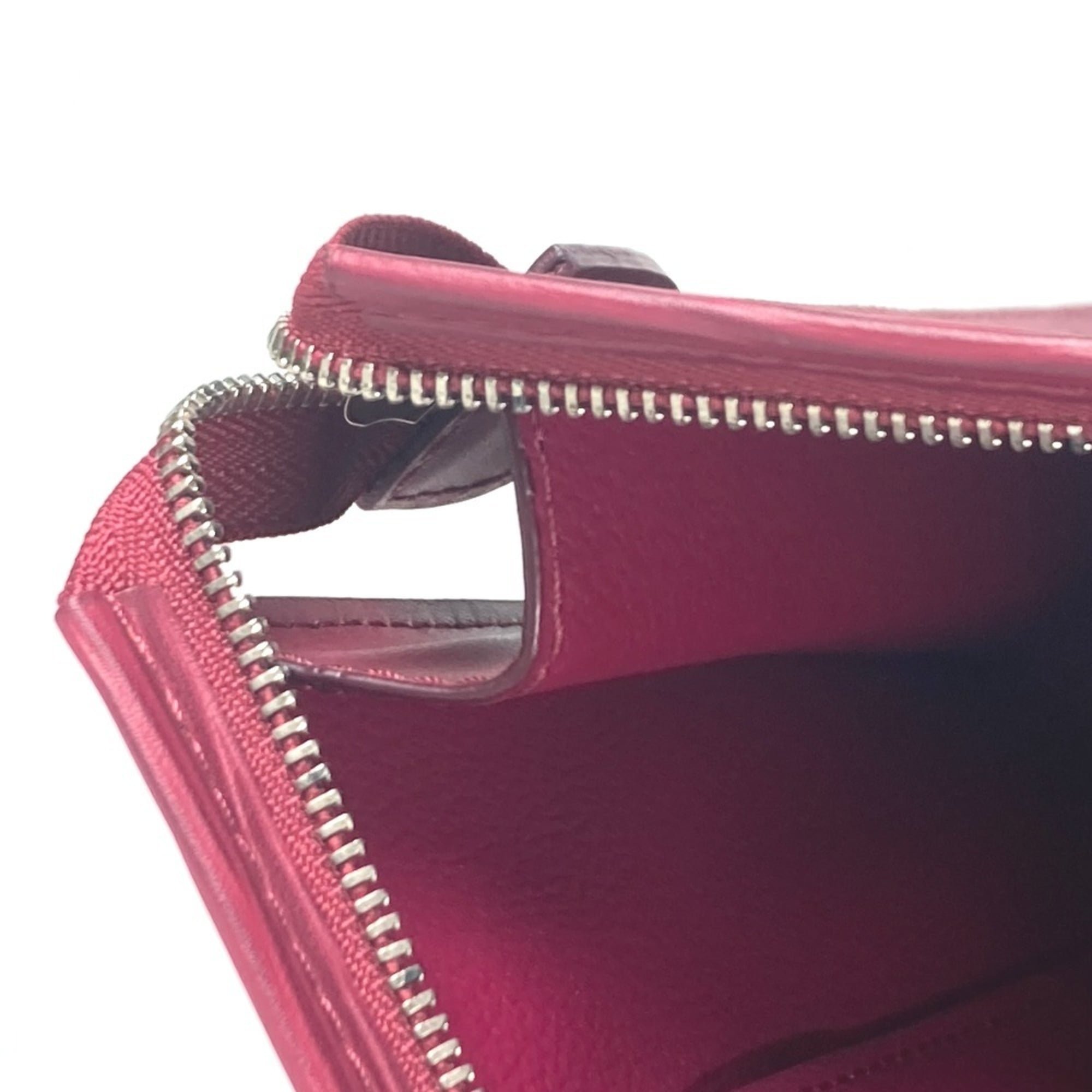 LOUIS VUITTON M41085 Epi Poche Toilette 26 Pouch Second Bag Clutch Leather Men's Women's Fuchsia Red Similar MO-241103-6 — Like New