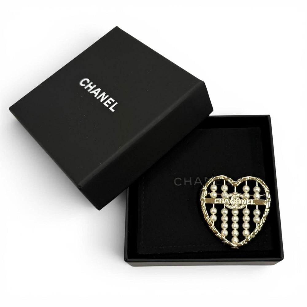 CHANEL B25A ABG046 Coco Mark Matelassé Heart Brooch, Gold and White, Made in Italy, Women's, with Box Dust Bag — Like New