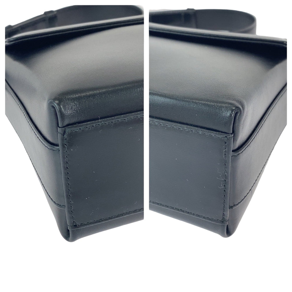 Salvatore Ferragamo Vara black leather shoulder bag with silver hardware, AF-21 9226, for women