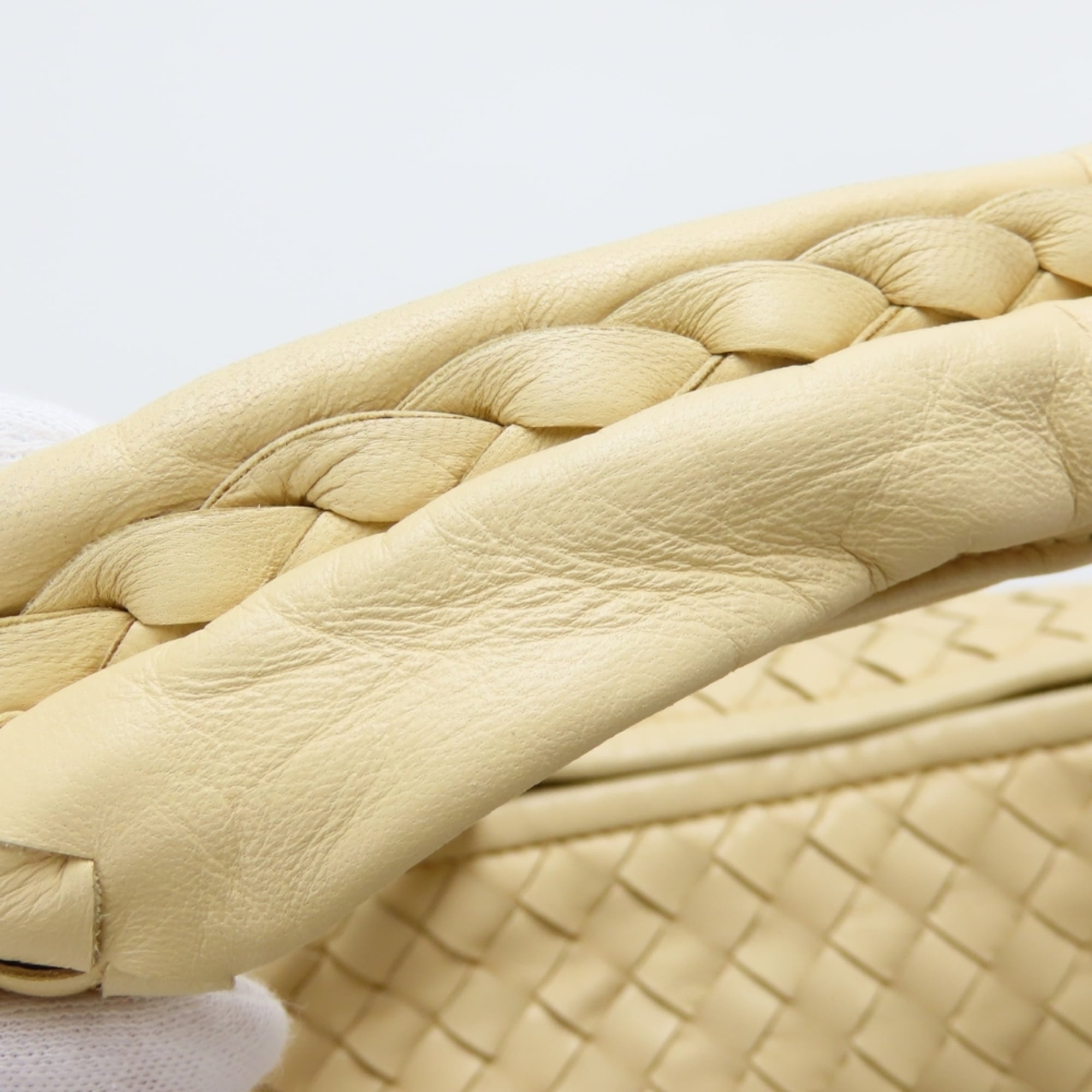 Bottega Veneta Intrecciato Shoulder Bag 115654, Cream Leather, One-Shoulder Bag, Women's, BOTTEGAVENETA