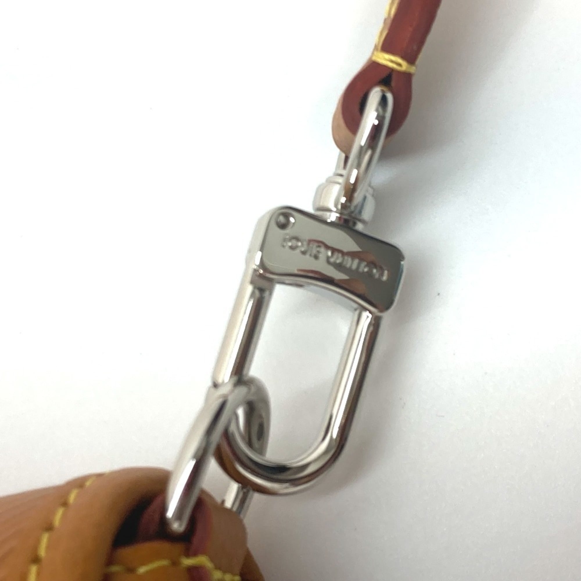 LOUIS VUITTON M59459 Epi Bussi NM Pochette Shoulder Bag in Leather, Women's, Beige — Like New