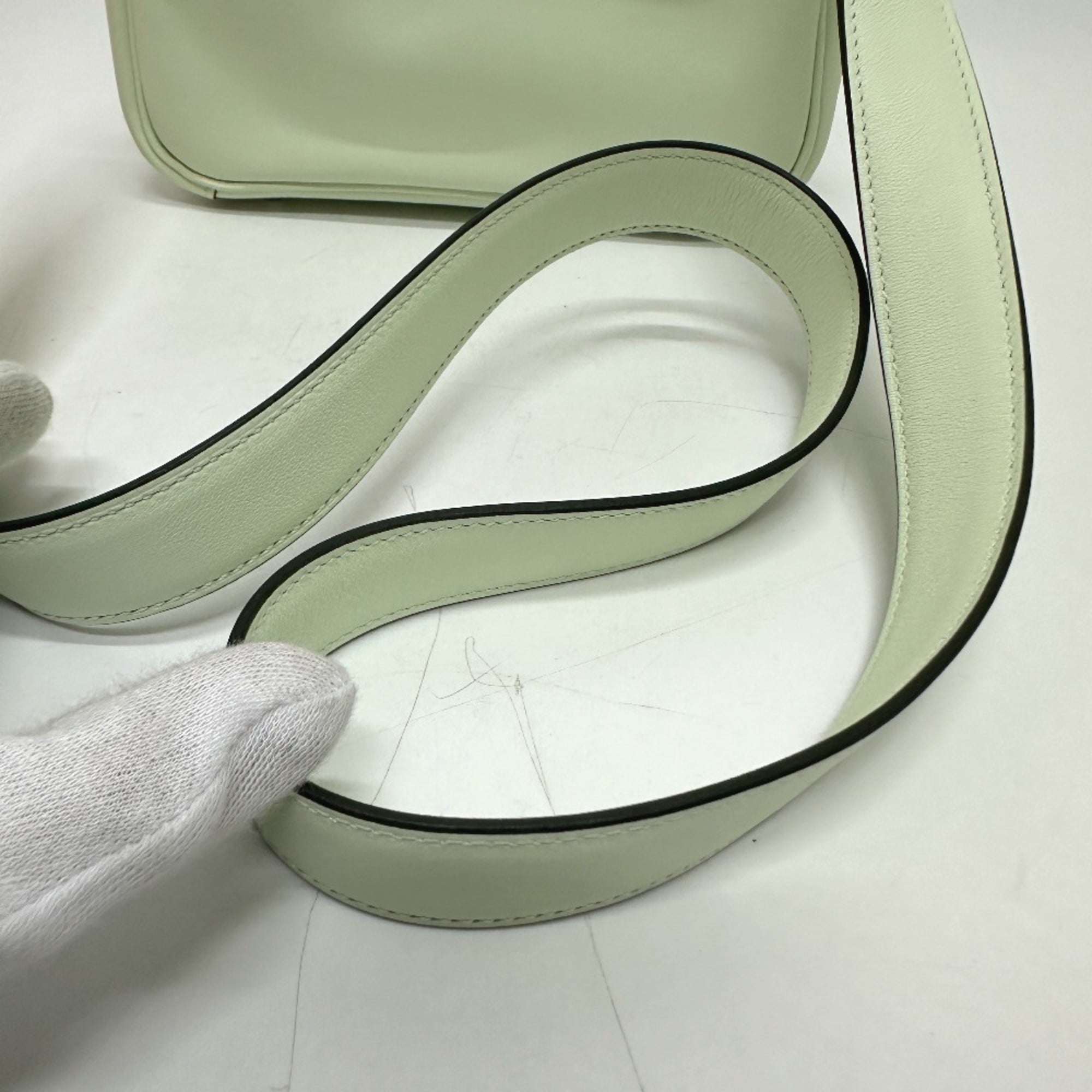 HERMES Lindy Shoulder Bag, Swift Leather, Women's, Veil Fizz, Light Green, G-231125-89 — New - Store Return