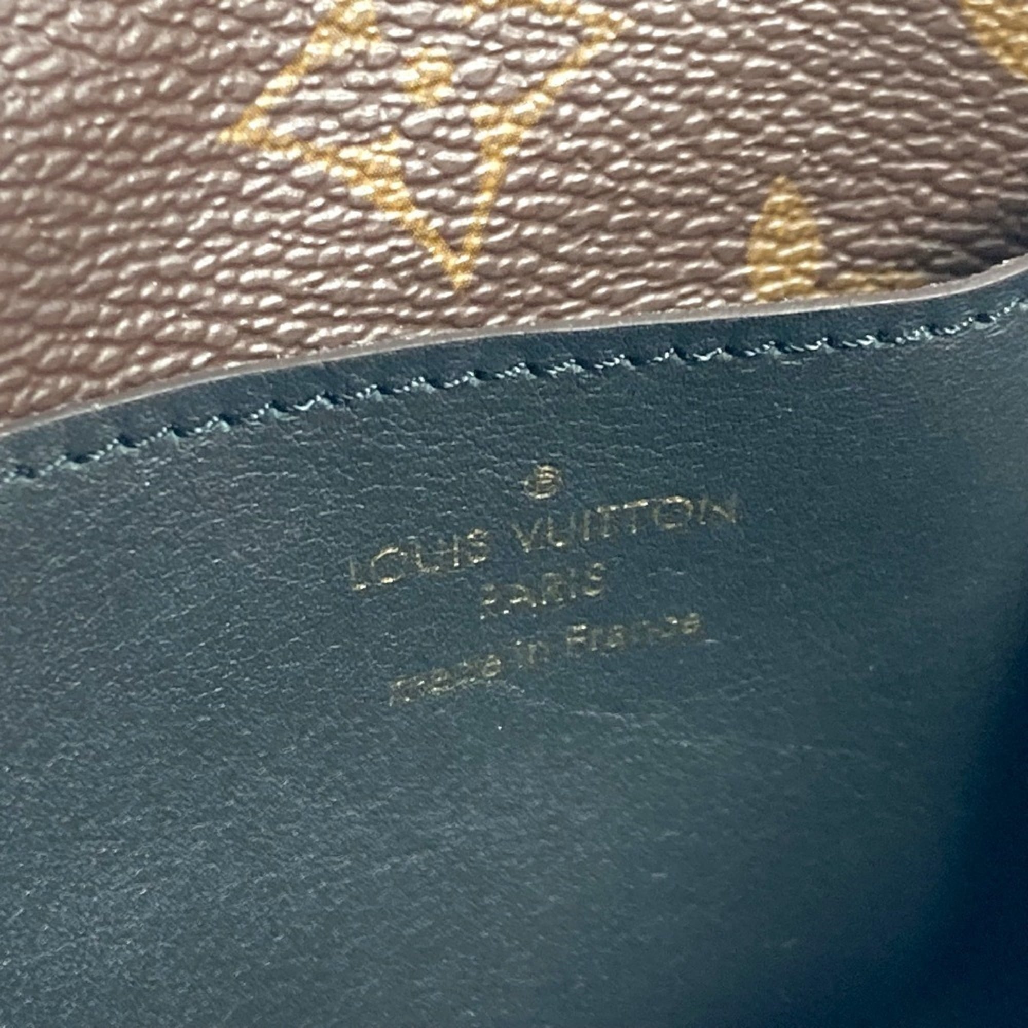 LOUIS VUITTON M0236Y Monogram Santur Daily Multi-Pocket Bag Pouch Belt Body Waist Canvas Men Women Brown — Like New
