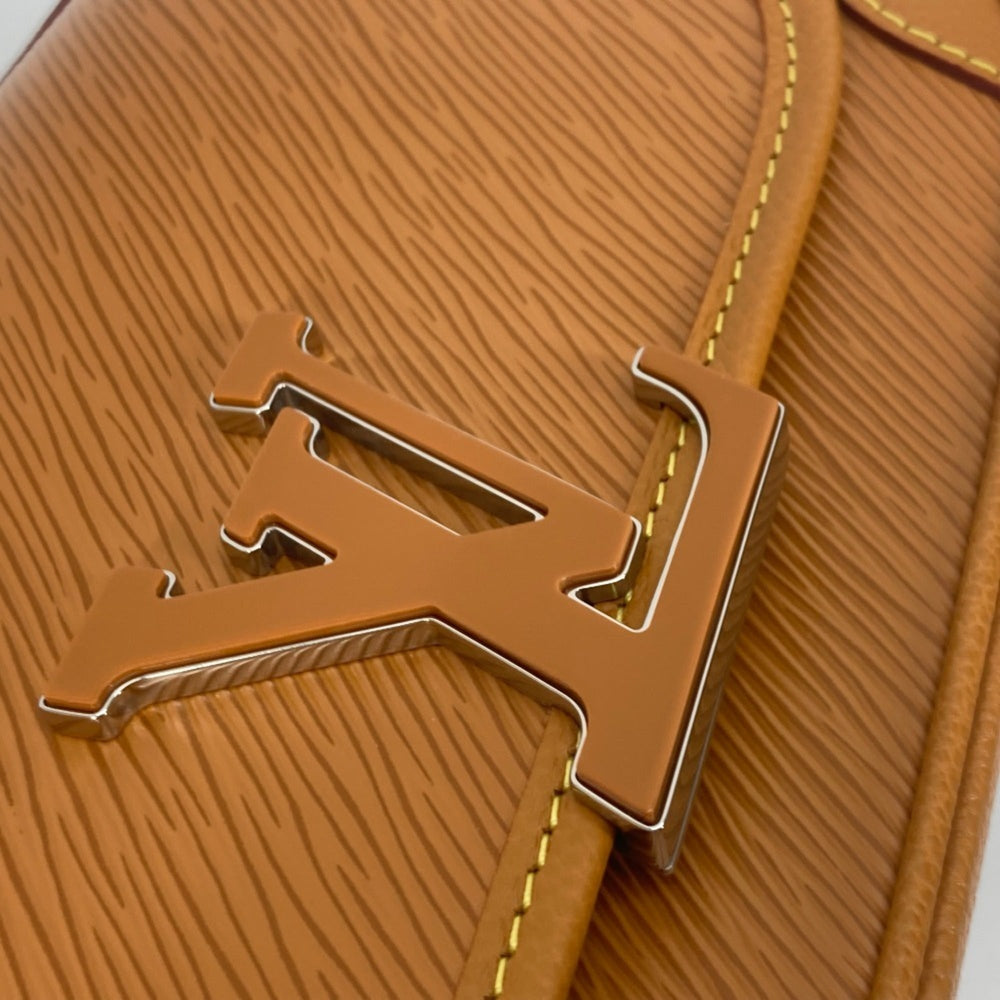 LOUIS VUITTON M59459 Epi Bussi NM Pochette Shoulder Bag in Leather, Women's, Beige — Like New