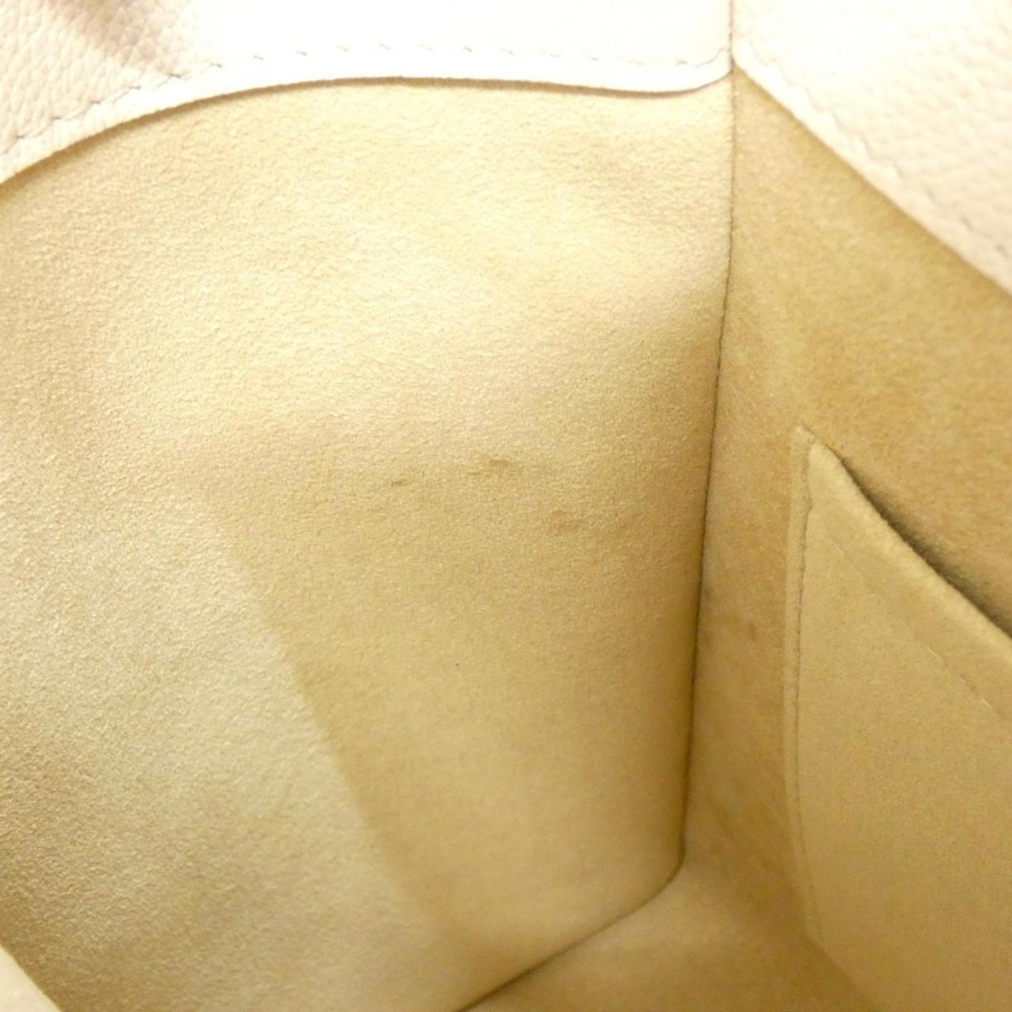 Louis Vuitton On My Side MM M55302 Handbag