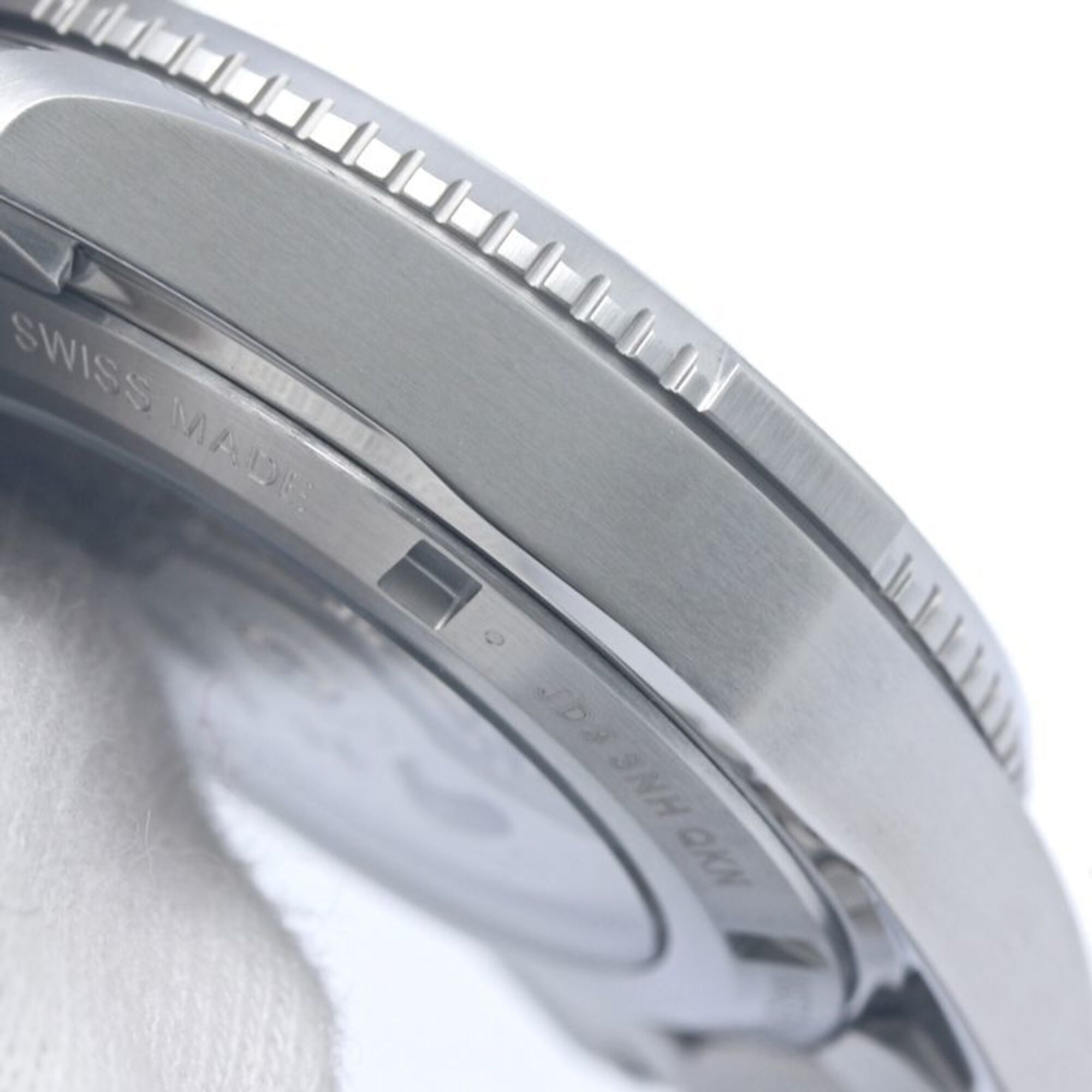 HAMILTON Hamilton Khaki Field Expedition H70225130 H702250 Men's Watch SS 40335 — Like New