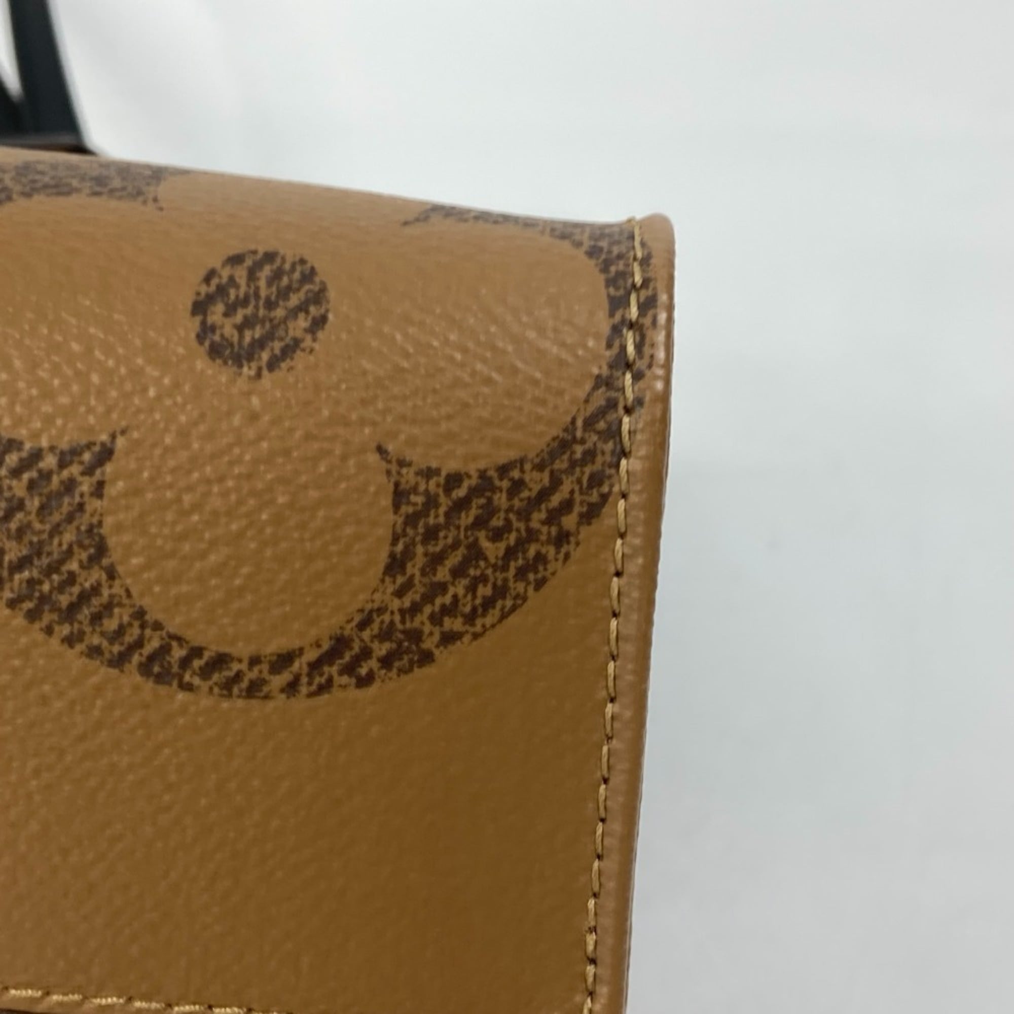 LOUIS VUITTON Monogram Giant On the Go MM 2-Way Shoulder Bag/Tote Bag (M45321) in Canvas, Brown, Like New — Like New