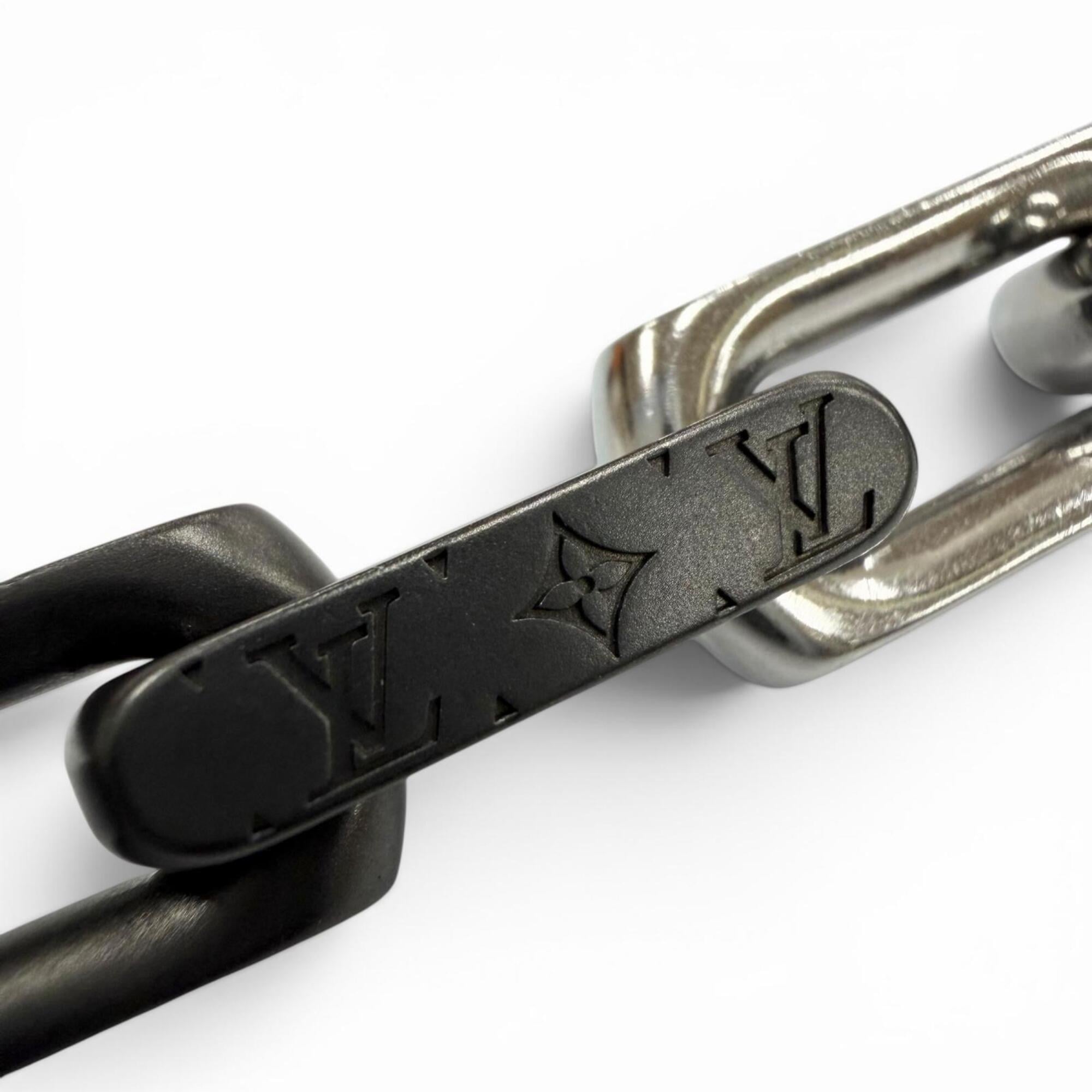 LOUIS VUITTON M00687 Monogram Chain Bracelet, Black and Silver, Size L, Made in Italy, Men's Accessory — Like New