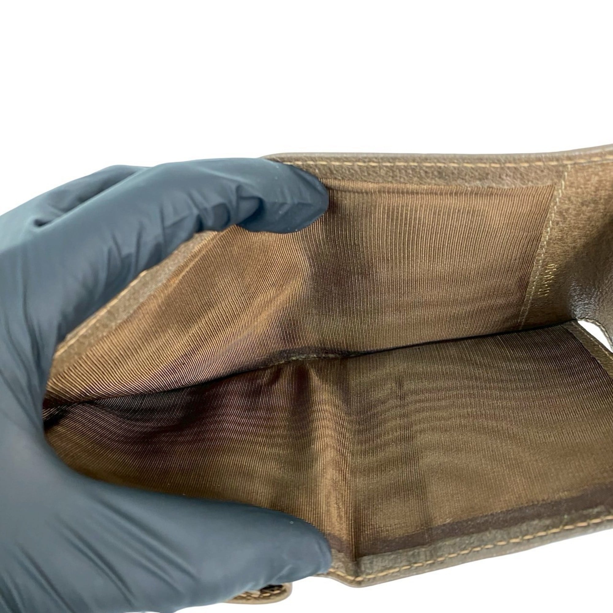 GUCCI Old Gucci GG Logo Leather Tri-fold Wallet Brown 22043