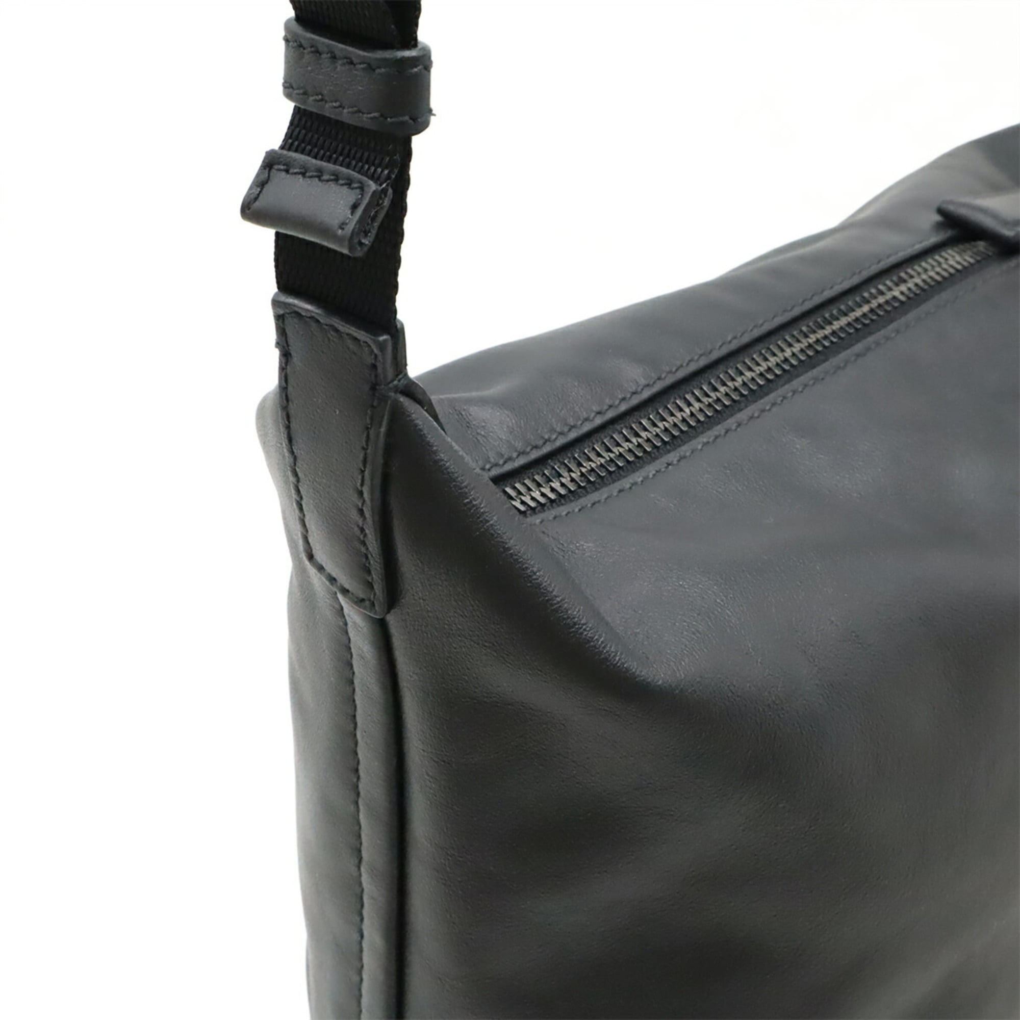 PRADA Prada Shoulder Bag/Crossbody Bag Leather NERO Black 2VY003