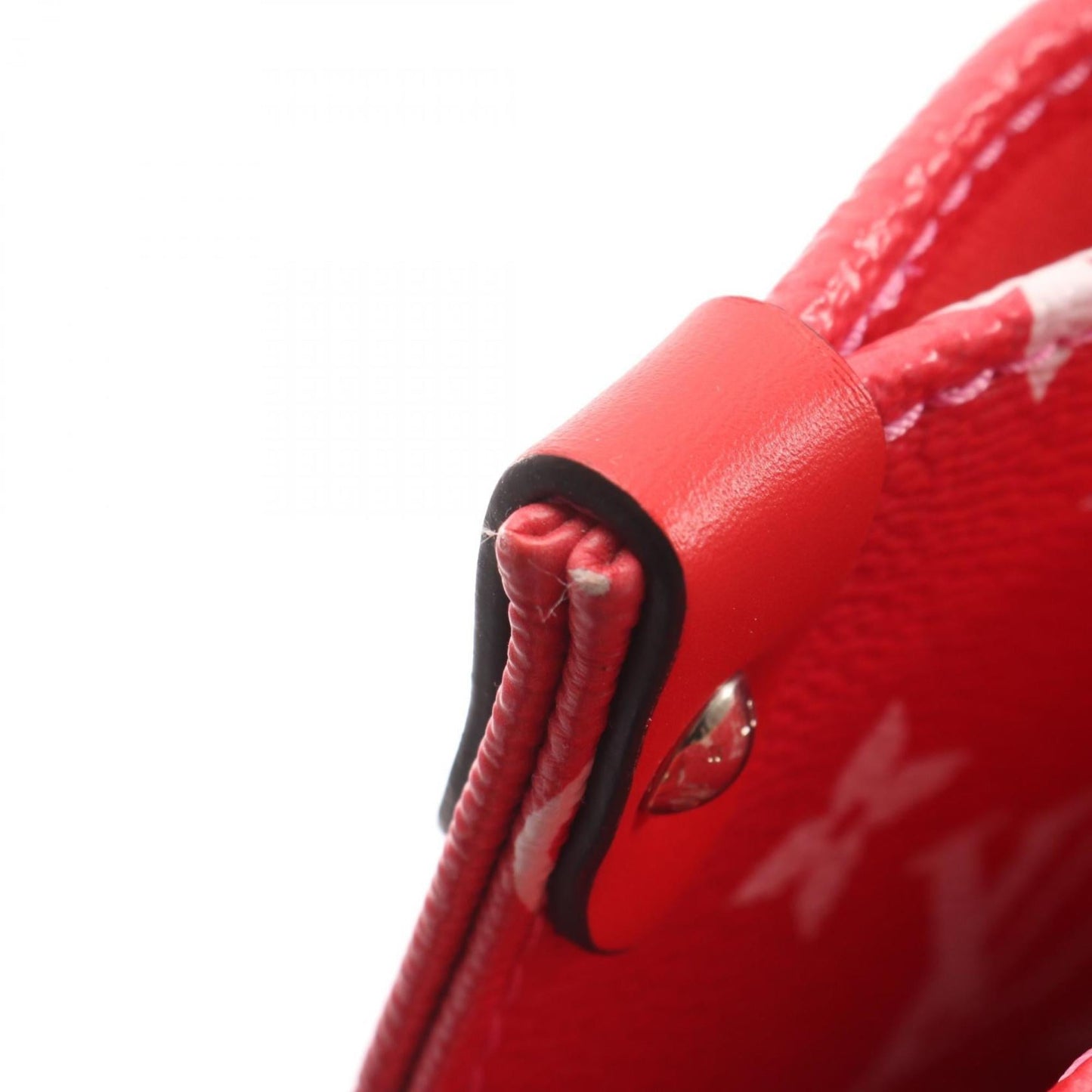 Louis Vuitton On the Go GM LV Escale Rouge Tote Bag in Monogram Giant Leather, Women's, Red and Pink Multicolor, M45121