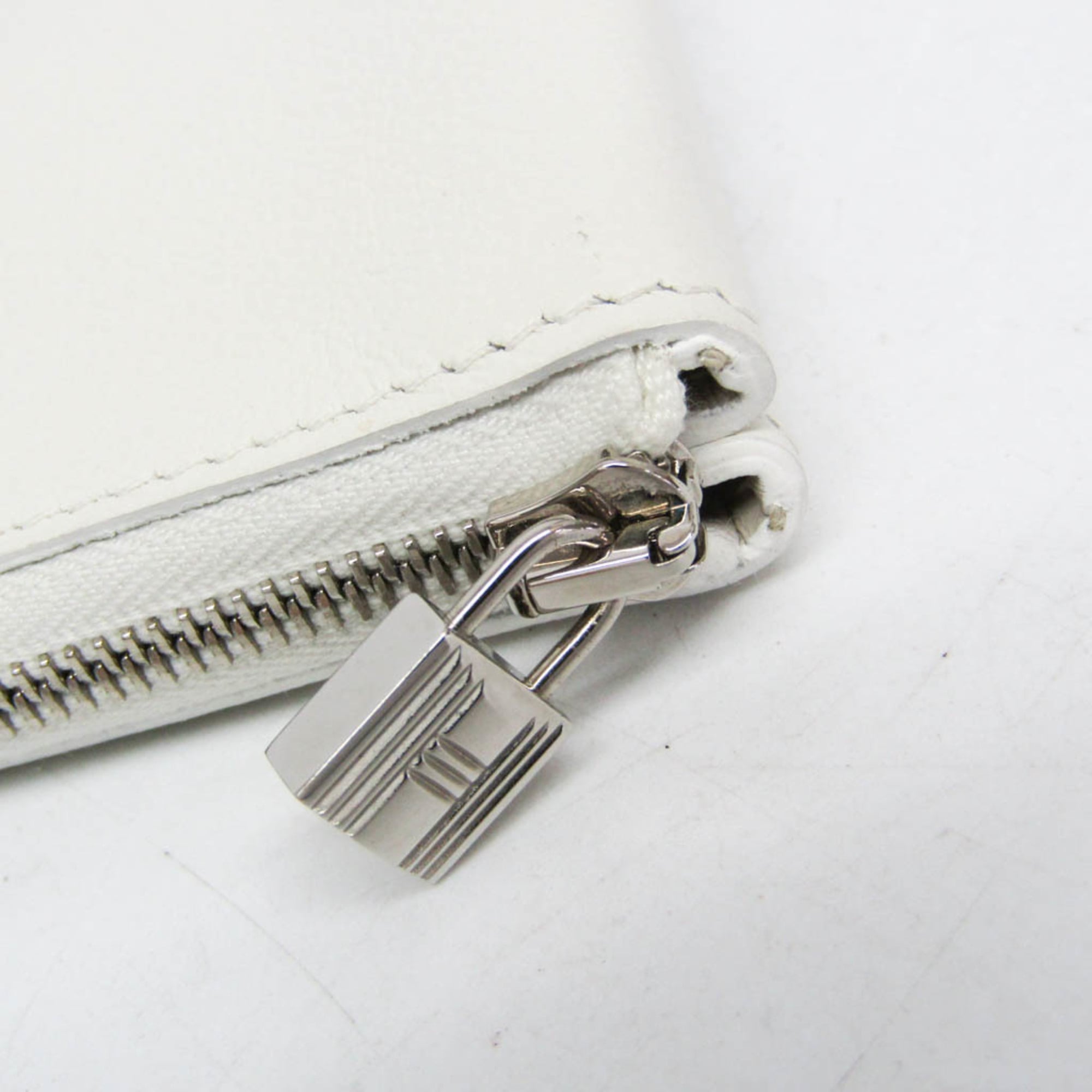 Hermes Atou GM Men,Women Evercalf Leather Pouch White — Like New