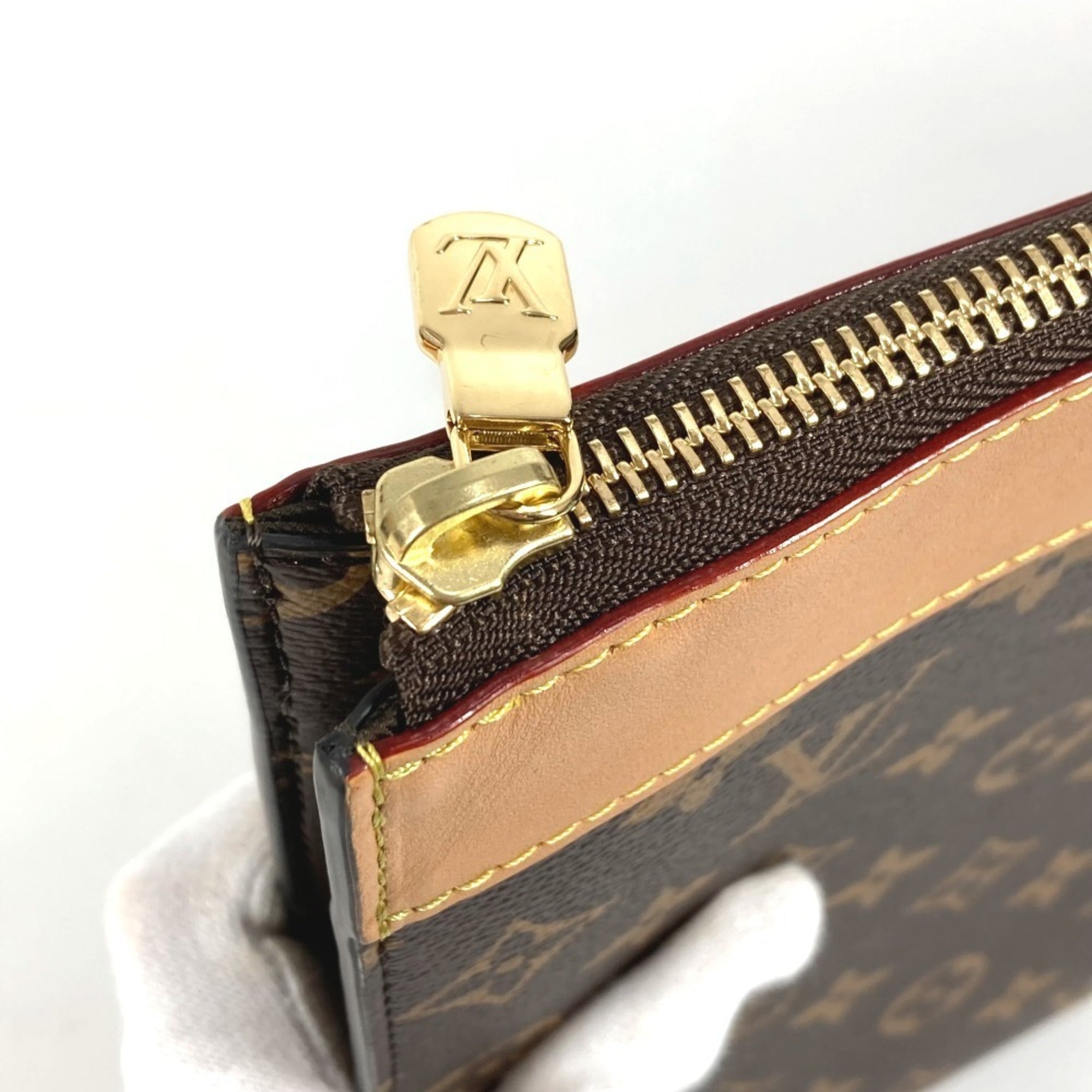 LOUIS VUITTON M82540 Monogram Pochette Jour, a clutch bag with an L-shaped zipper and canvas, suitable for men women, in brown, like new — Like New