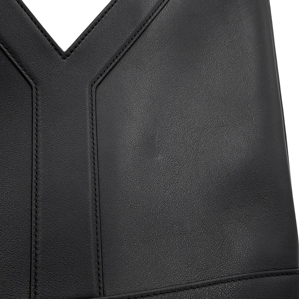Yves Saint Laurent Saint Laurent Paris handbag, Y bucket style, calf leather, 808224, SAINT LAURENT PARIS, 2-way, black — Like New