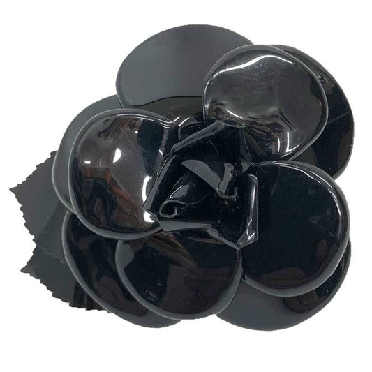CHANEL Camellia Corsage Brooch in Black, Plain, for Women