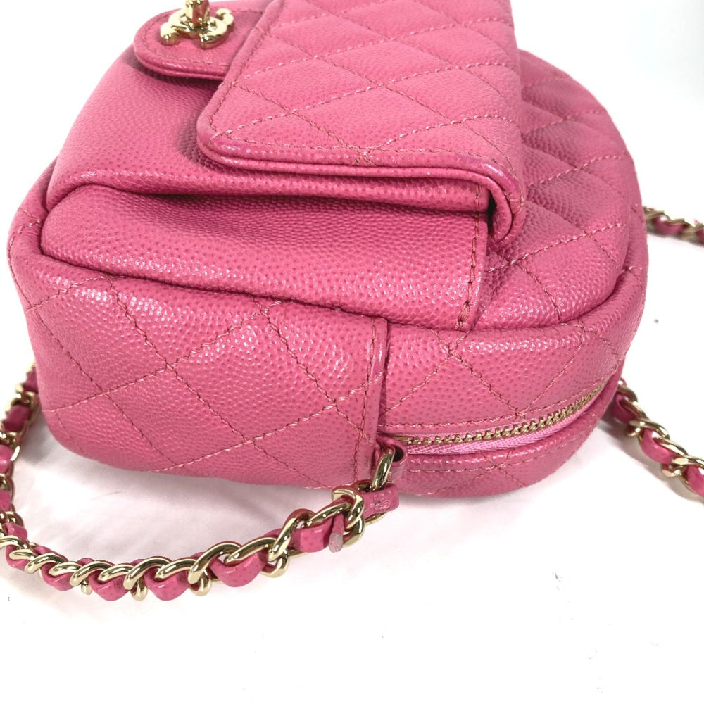 Chanel Matelasse Quilted Chain Bag Crossbody Pochette Shoulder Bag pink Gold — Like New