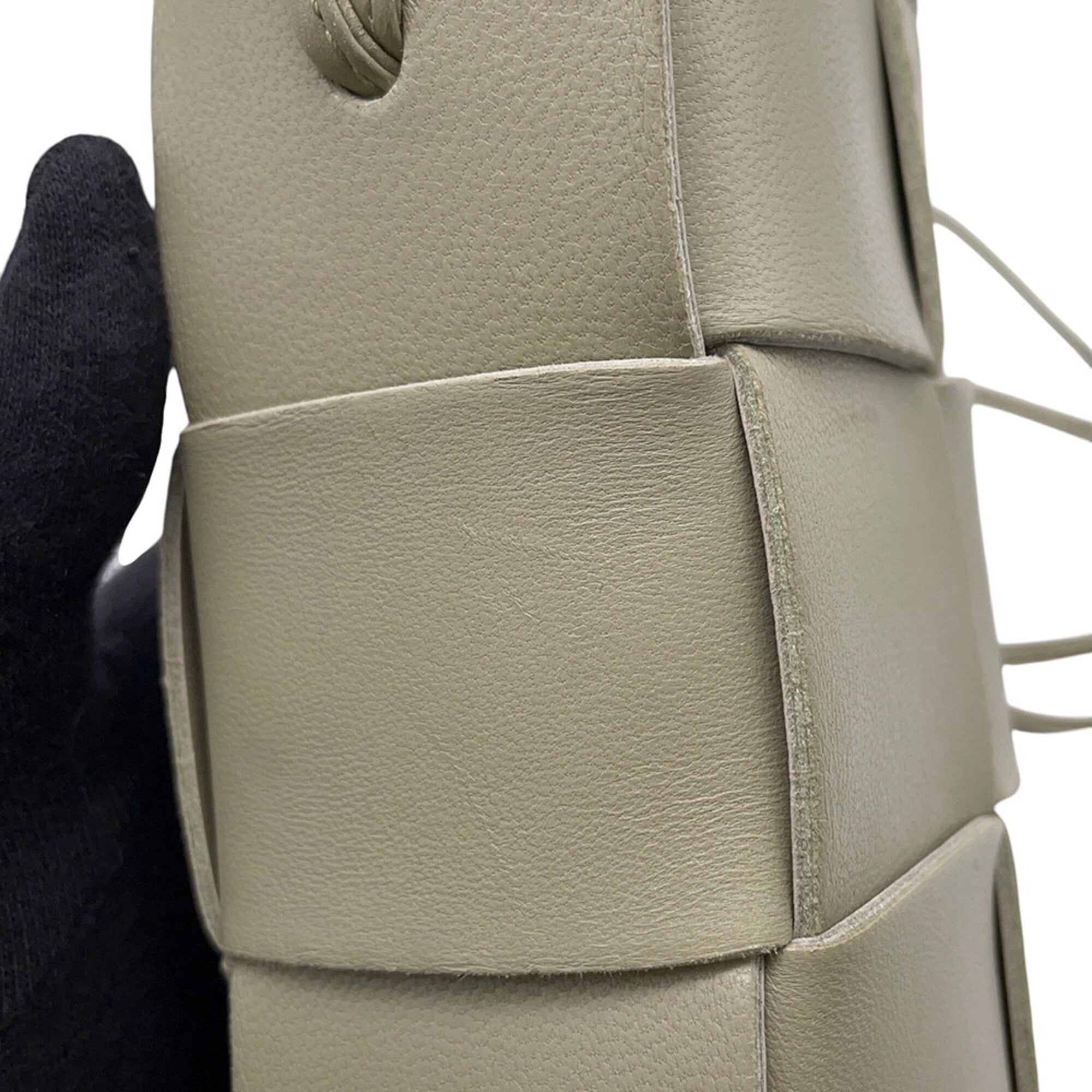 Bottega Veneta Shoulder Bag Intrecciato Cassette Phone Pouch 729298 BOTTEGA VENETA Green Handbag Smartphone — Like New
