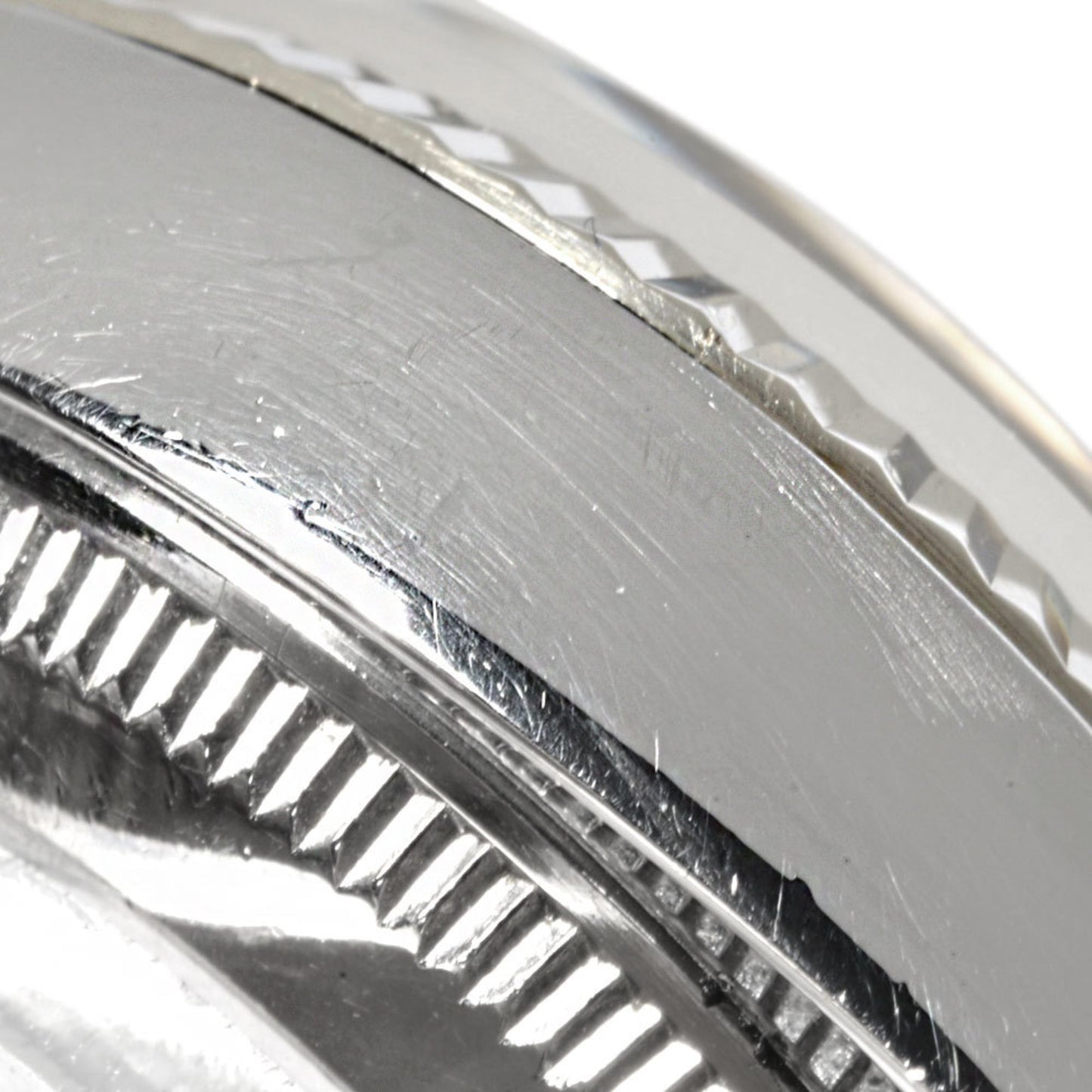 Rolex ROLEX 6917 Datejust 7-digit 40 series (circa 1974) Automatic wristwatch Silver dial Fluted bezel Ladies