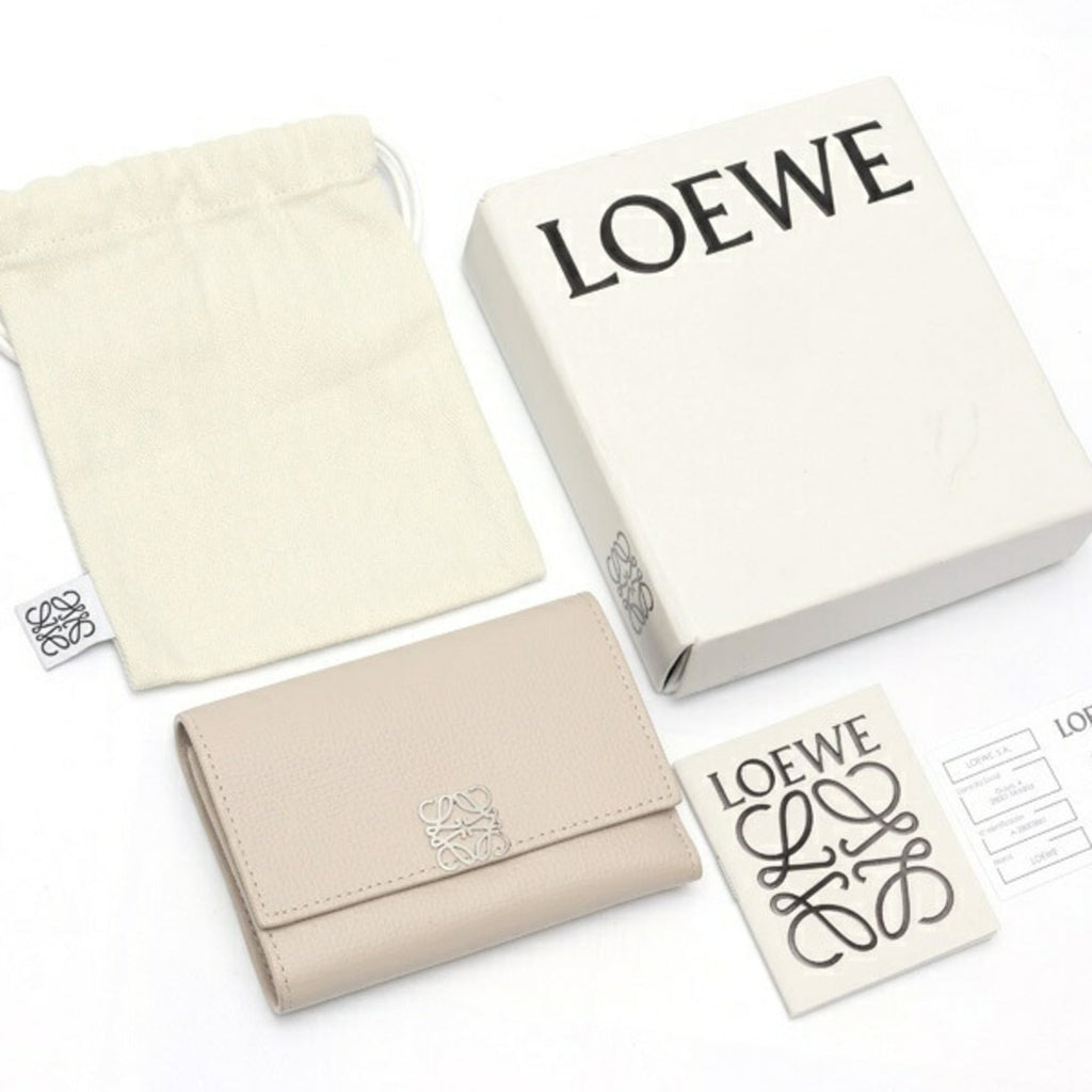 LOEWE Anagram Vertical Wallet Small Trifold C821S33X07 Pebble Grain Calfskin Light Ghost S-159568