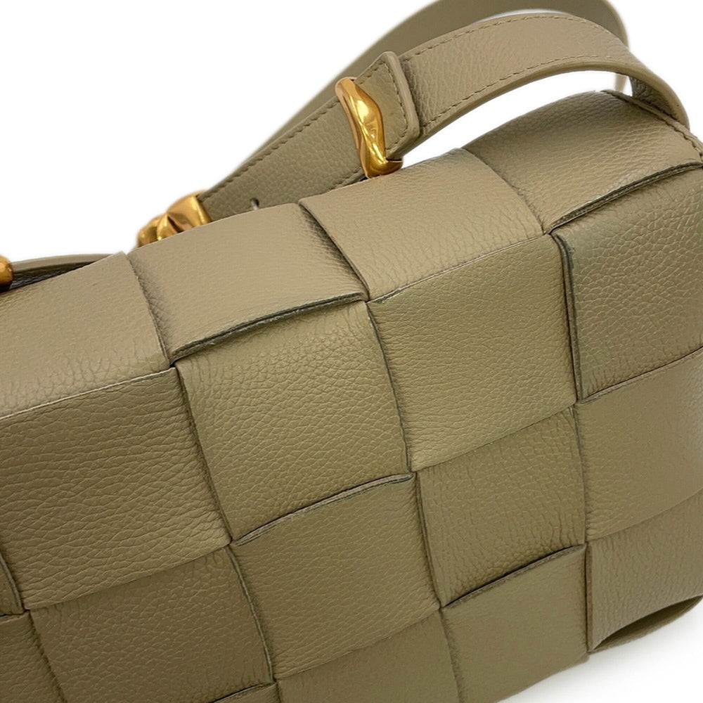 Bottega Veneta Shoulder Bag Intrecciato Cassette Leather 666870 BOTTEGA VENETA Handbag — Like New