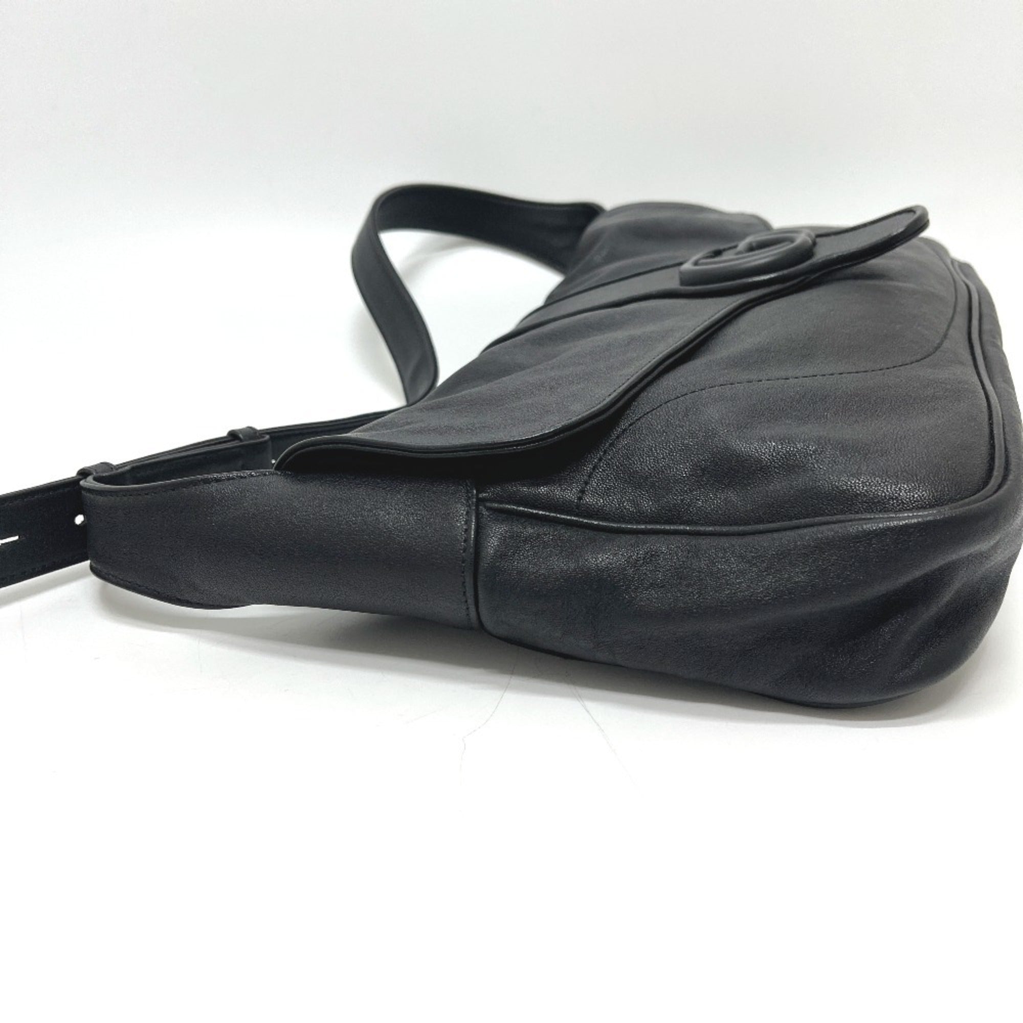 GUCCI 767209 GG Marmont Flap Bag, Handbag, Shoulder Leather, Women's, Black, Like New — Like New