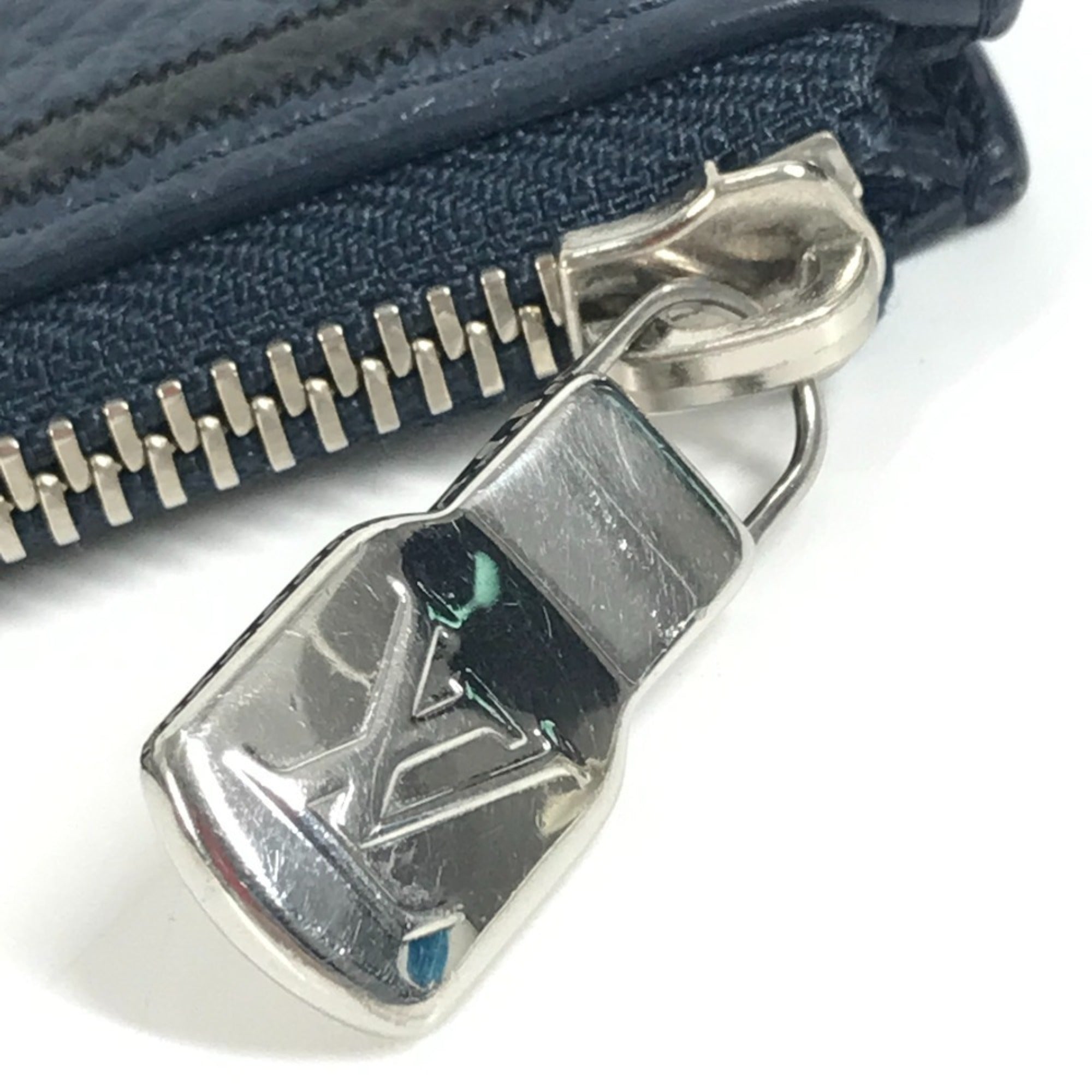 LOUIS VUITTON M68235 LV Logo Pochette Jour GM Pouch Bag with L-shaped Zipper, Second Bag, Clutch Taurillon Leather, Navy Blue for Men and Women — Like New