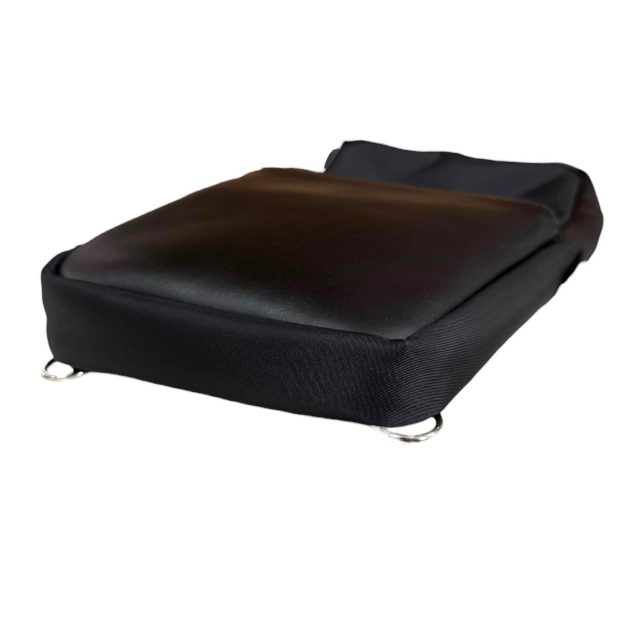 Pre-owned Fendi Bag Bugs Body Bag, Leather 7VZ033 A2FT Black, Men's