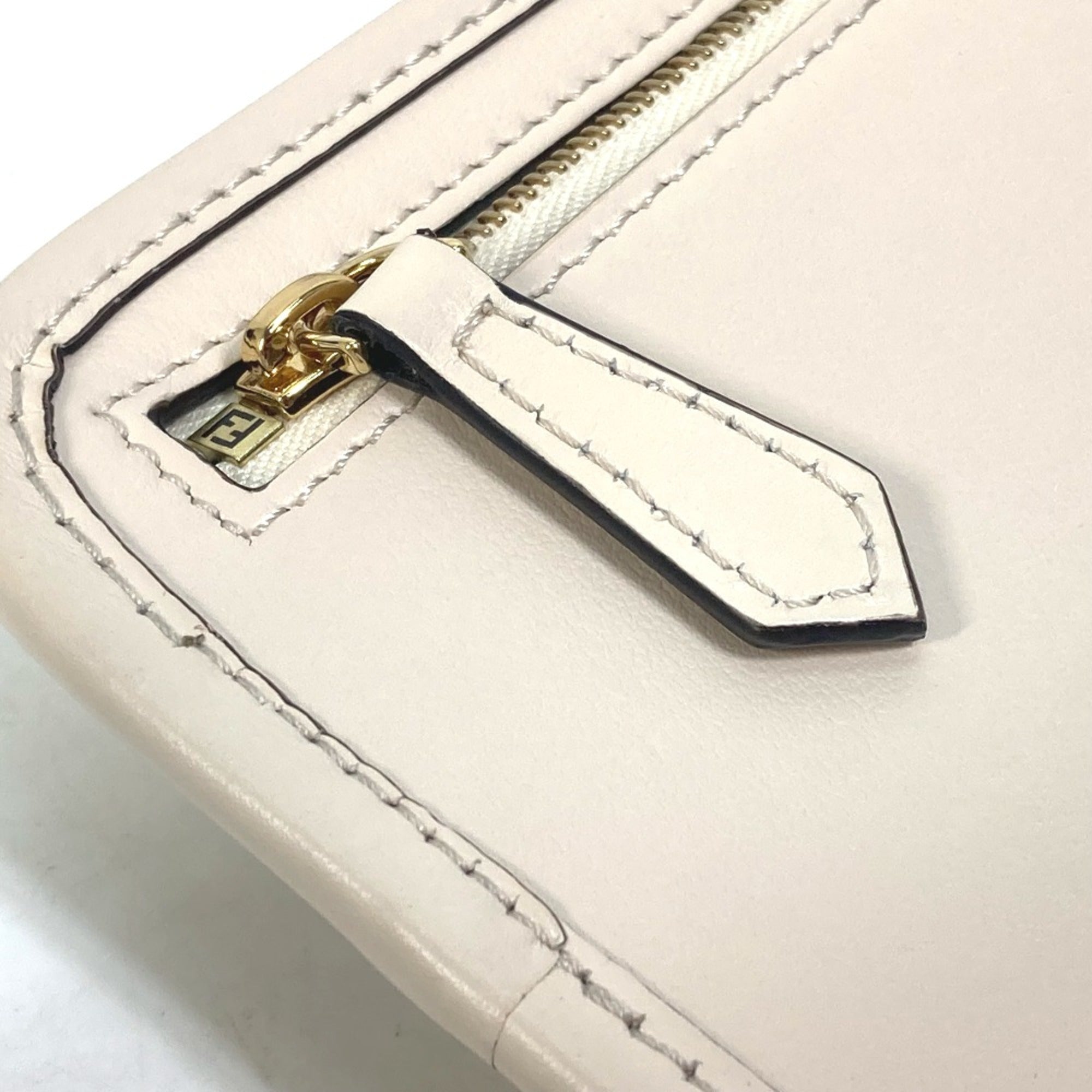 Fendi 7AS131 Smartphone case Orlock Shoulder Bag Crossbody Pouch Beige — Like New