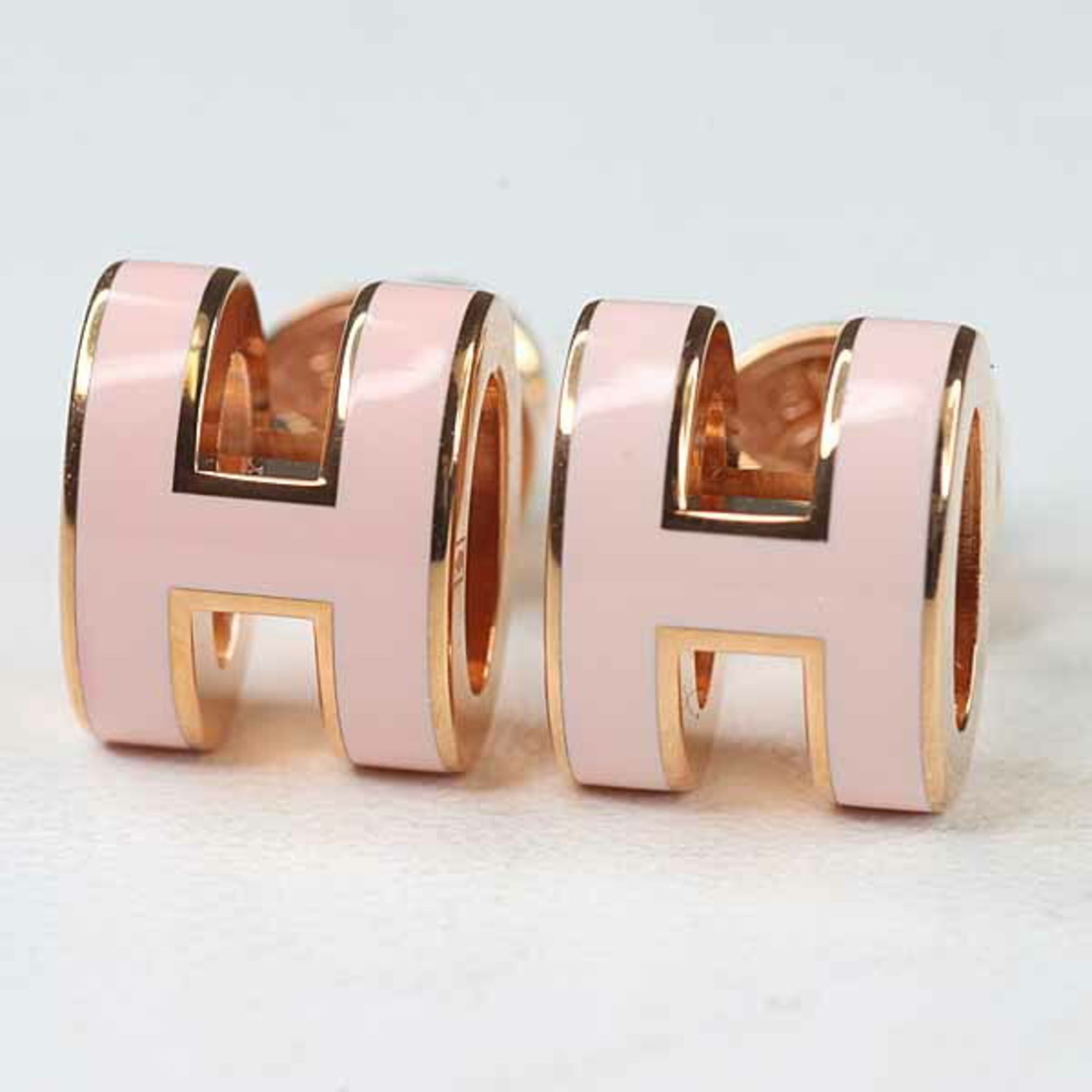 Hermes HERMES Earrings "Mini Pop H" Ash Lacquer Metal Rose Dragee Golden Unused — New - Store Return