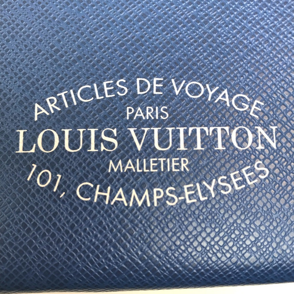LOUIS VUITTON M30399 Taiga Pochette Voyage MM Clutch Bag/Pouch/Second Bag in Leather, Men's, Cobalt Blue — Like New