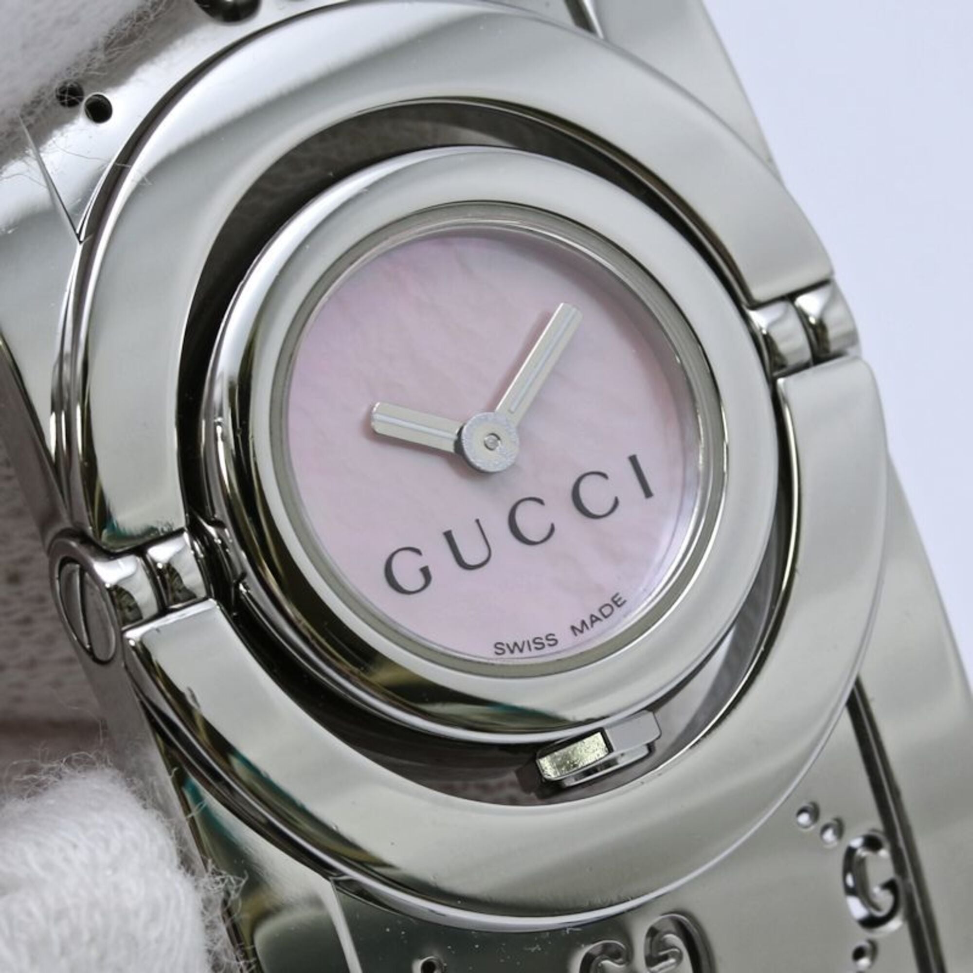GUCCI Toile Bangle YA112513 112 Women's Watch SS 40522 — Very Good