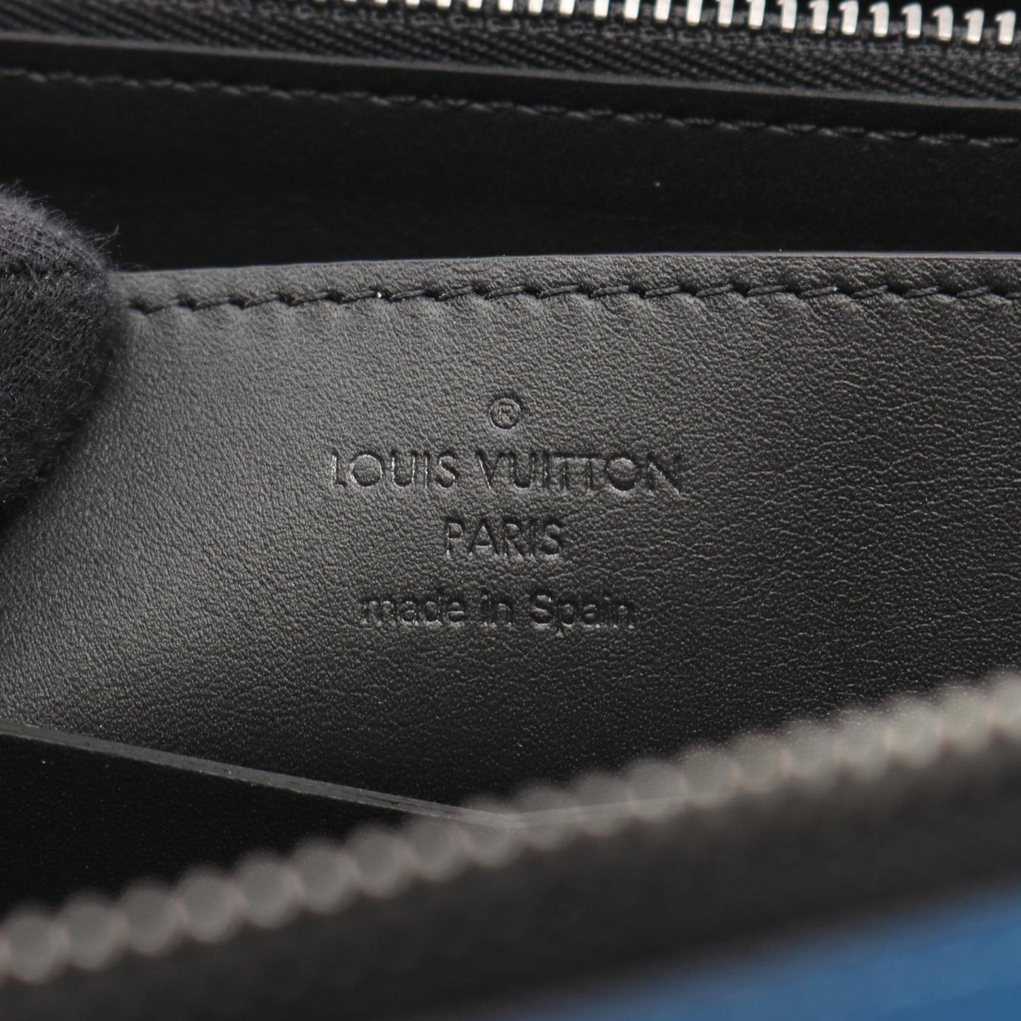 Louis Vuitton Zippy XL Damier Infini Round Long Wallet, Leather, Men's, Blue, N60079