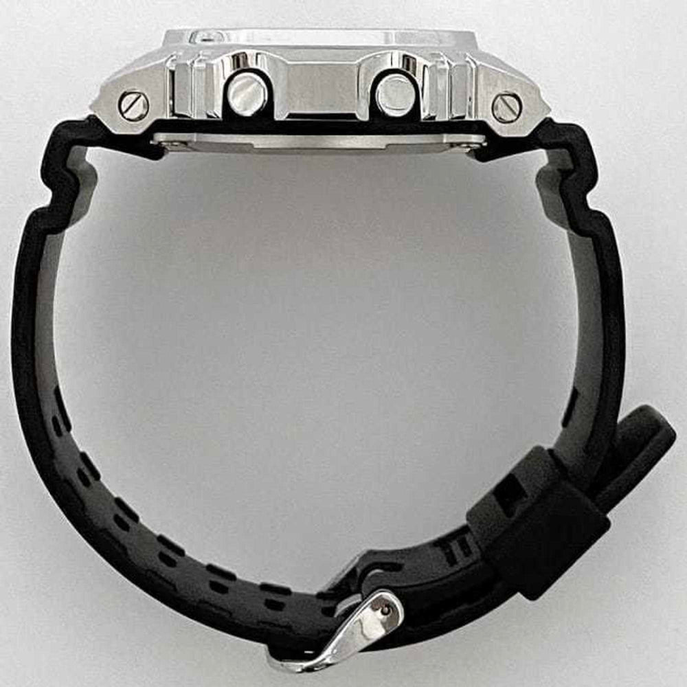 Casio Watch f-22313 Black Silver G-SHOCK GM-5600 SS Rubber Quartz CASIO G-Shock Men's Women's Digital Display Bracelet Alarm Dial Unisex Sports f-222313 — Very Good