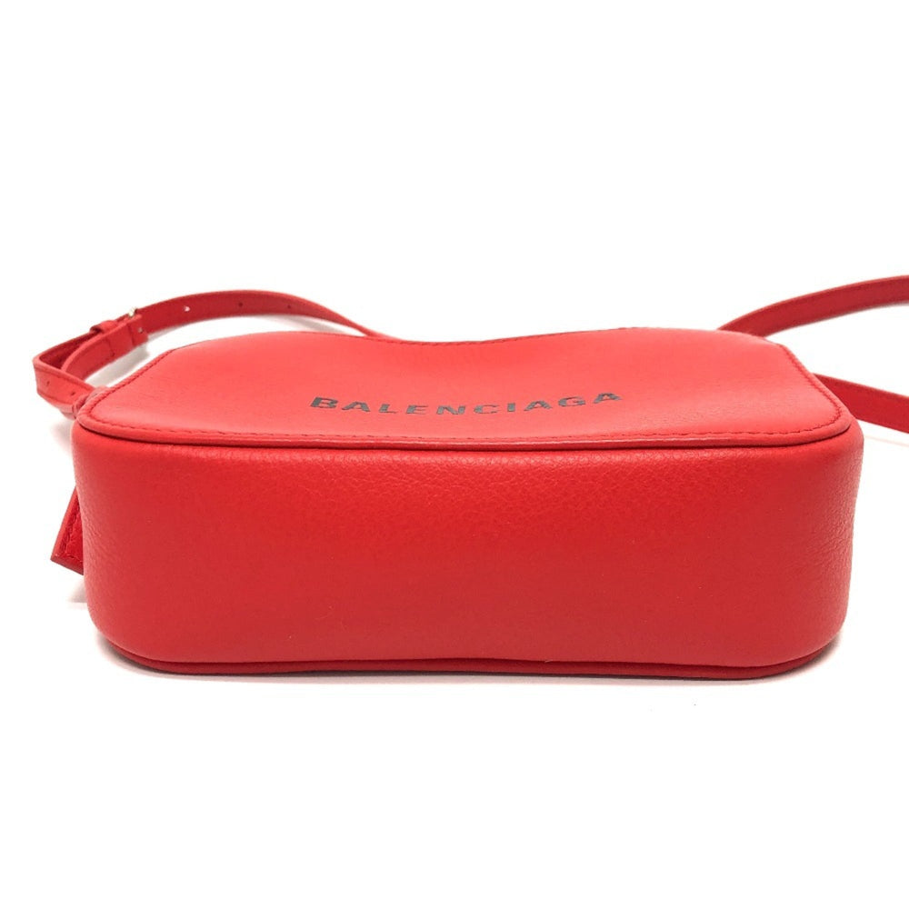 BALENCIAGA 552372 EVERYDAY Camera Bag XS Pochette Shoulder Leather Women's Red E-240911-1 — Like New