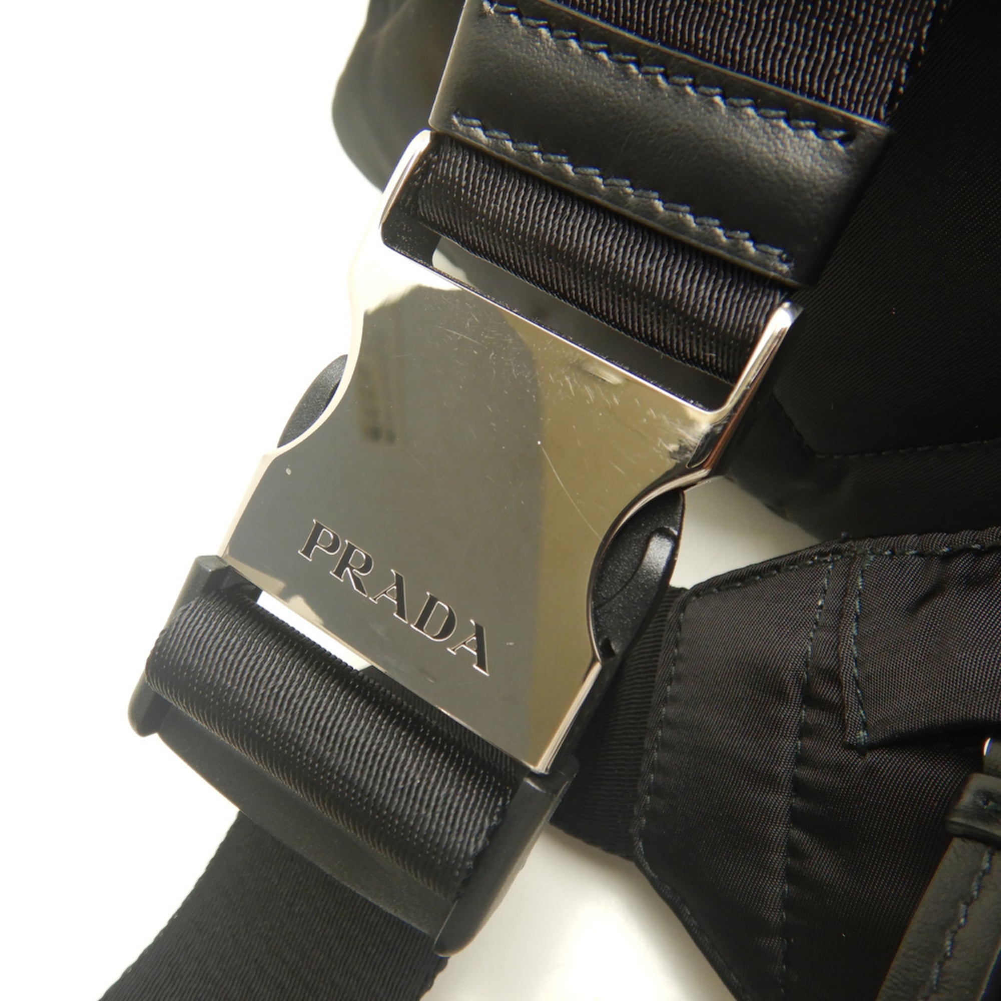 PRADA 2VZ092 Body Bag Re-Nylon NERO Men's 254107 — Like New