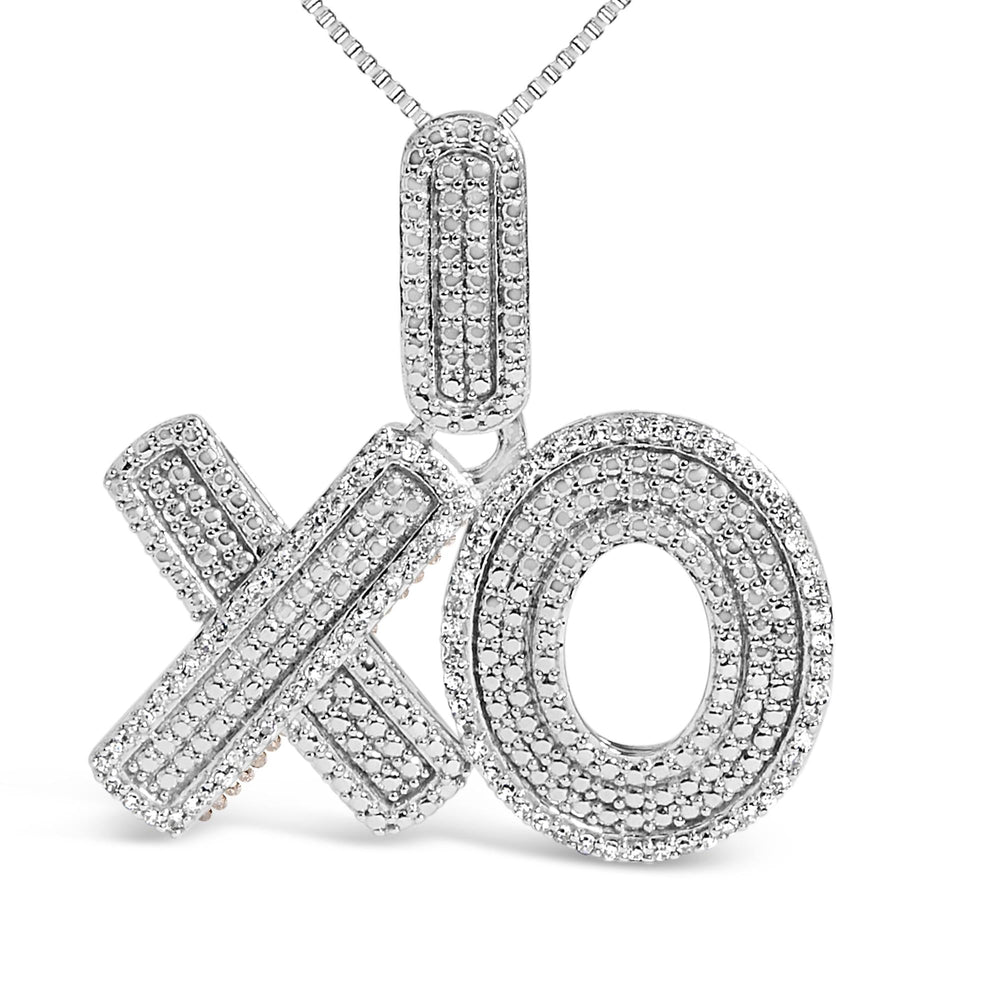 Sterling Silver 1/4 Cttw Diamond Pavé XO Pendant Necklace